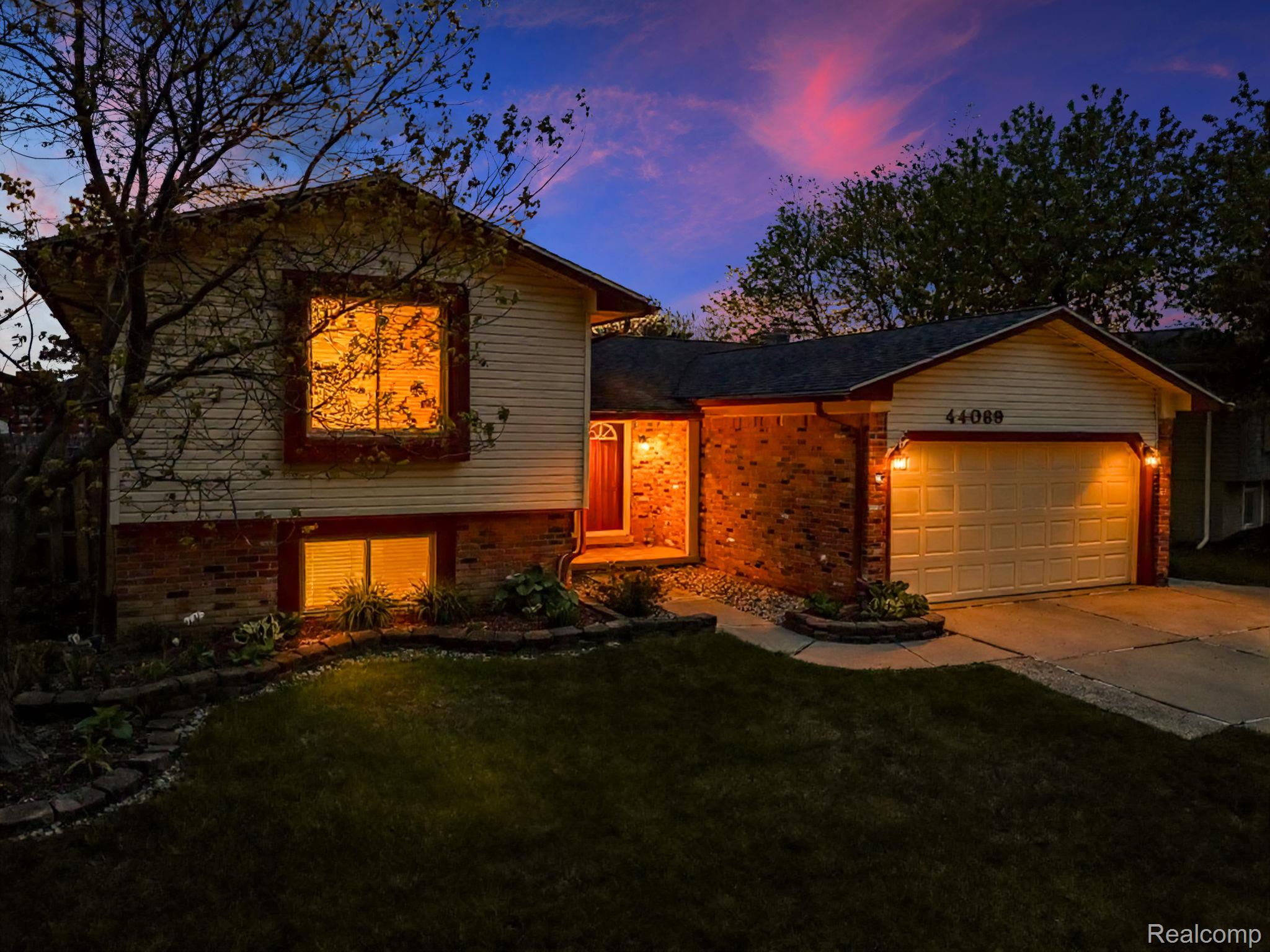 44089 Harsdale Drive