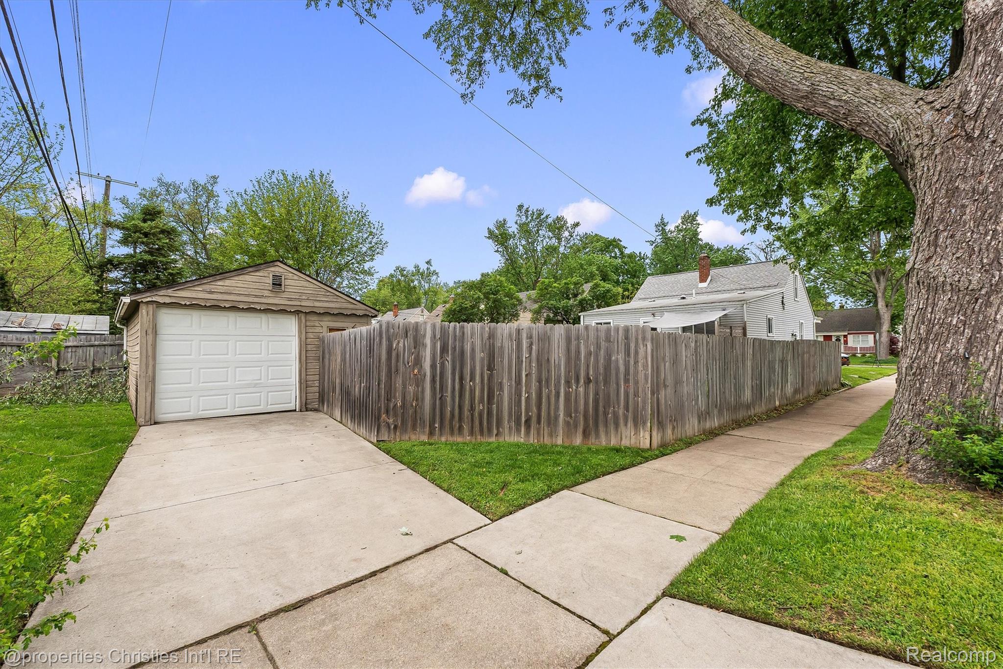 1318 Bauman Avenue
