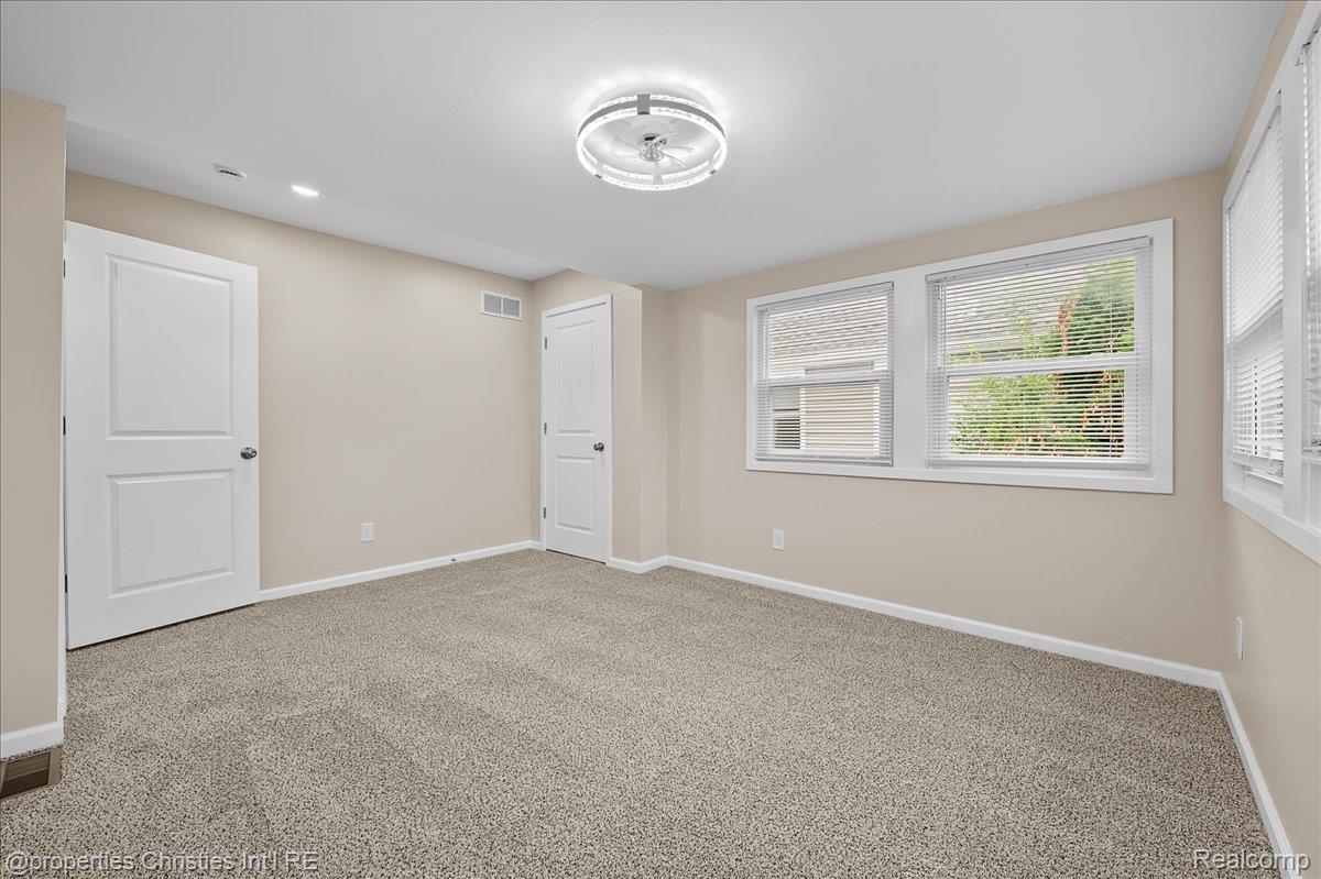 125 Alice Avenue