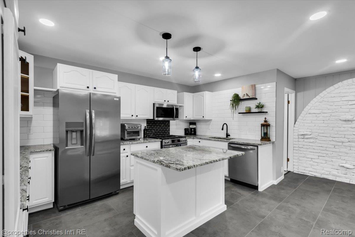 18035 Fairwood Drive