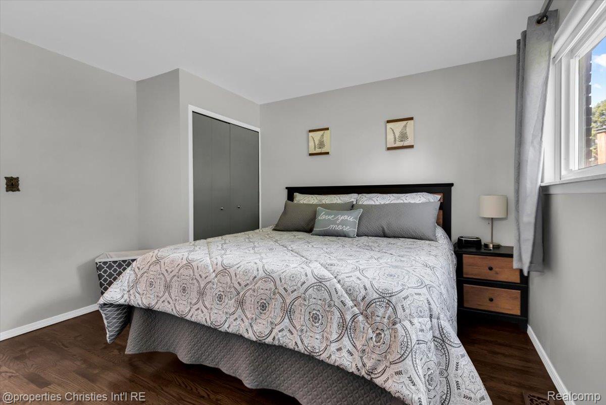 18035 Fairwood Drive