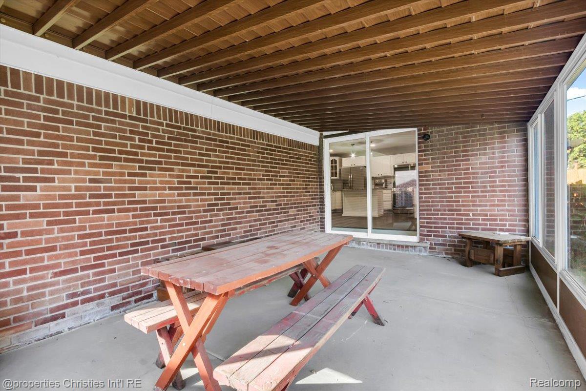 18035 Fairwood Drive