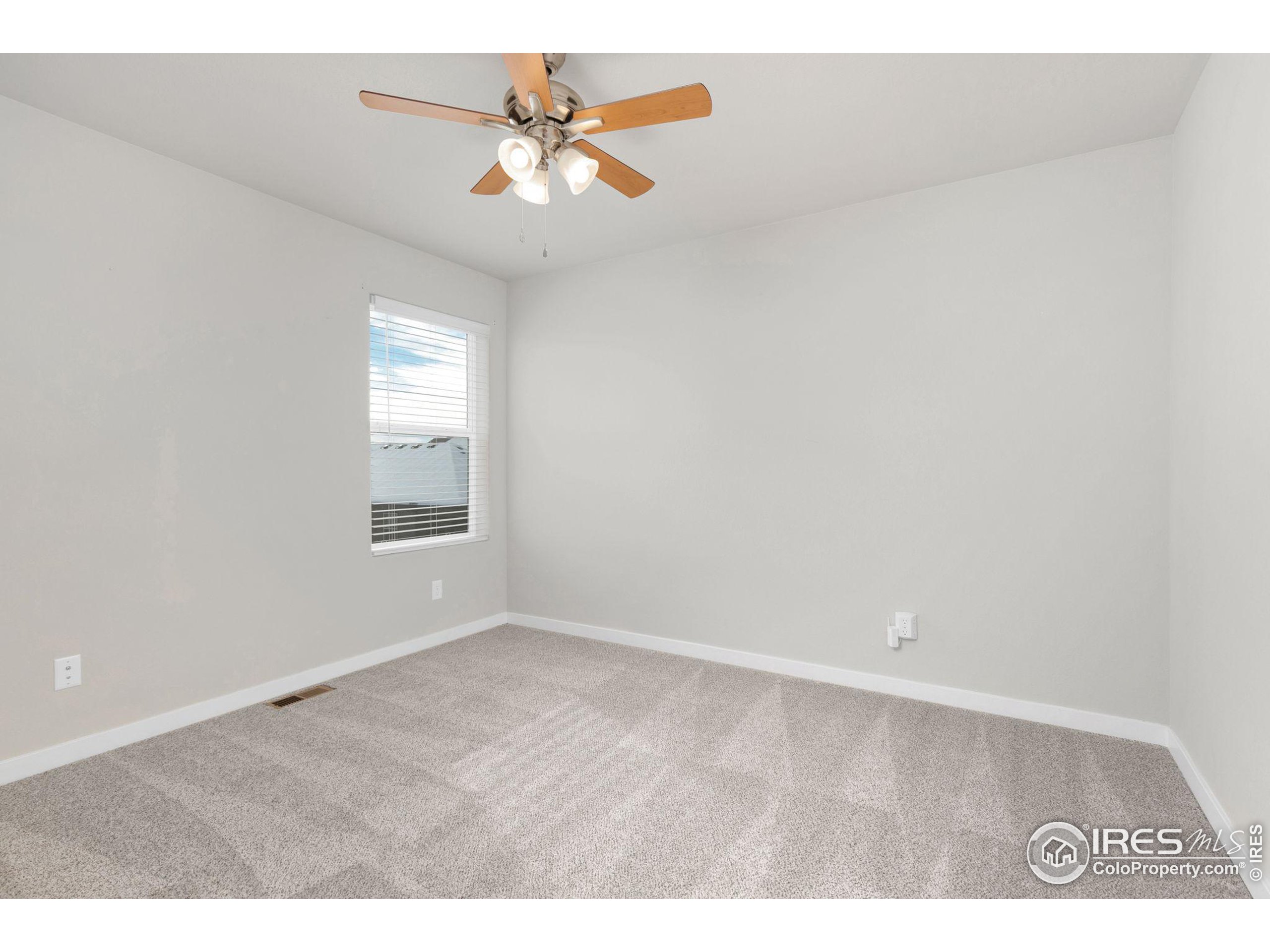 1229 Lily Mountain Rd
