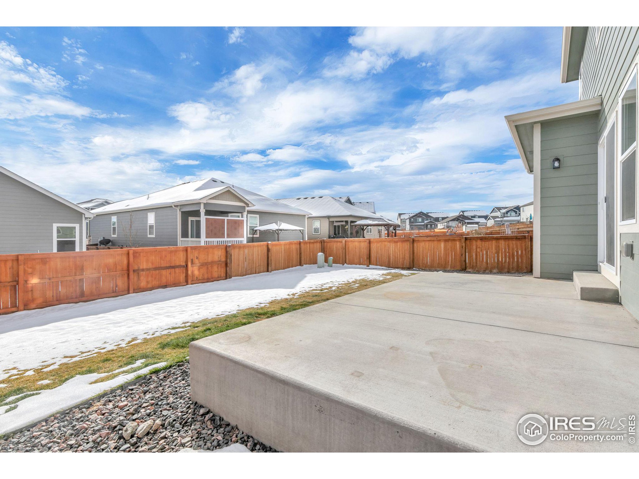 1229 Lily Mountain Rd