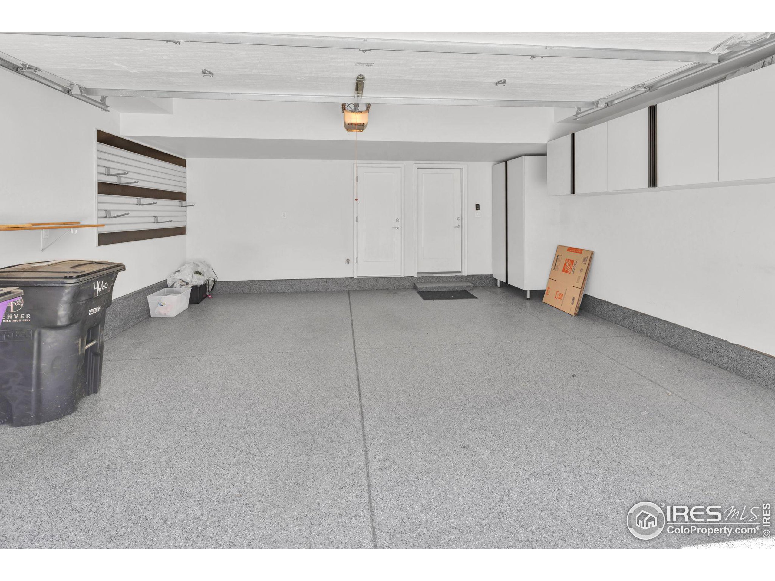 4660 W 50th Pl