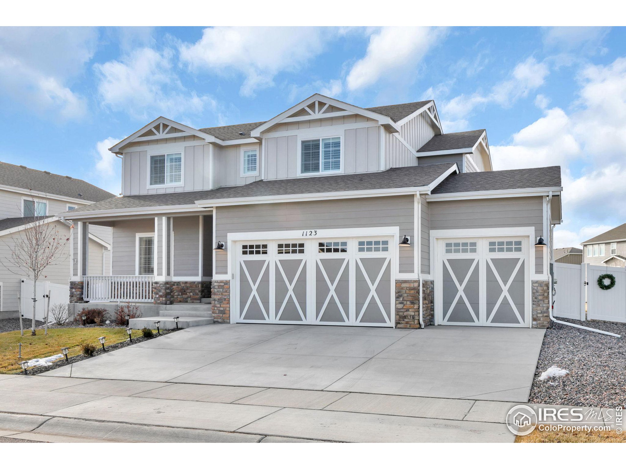 1123 Ibex Dr