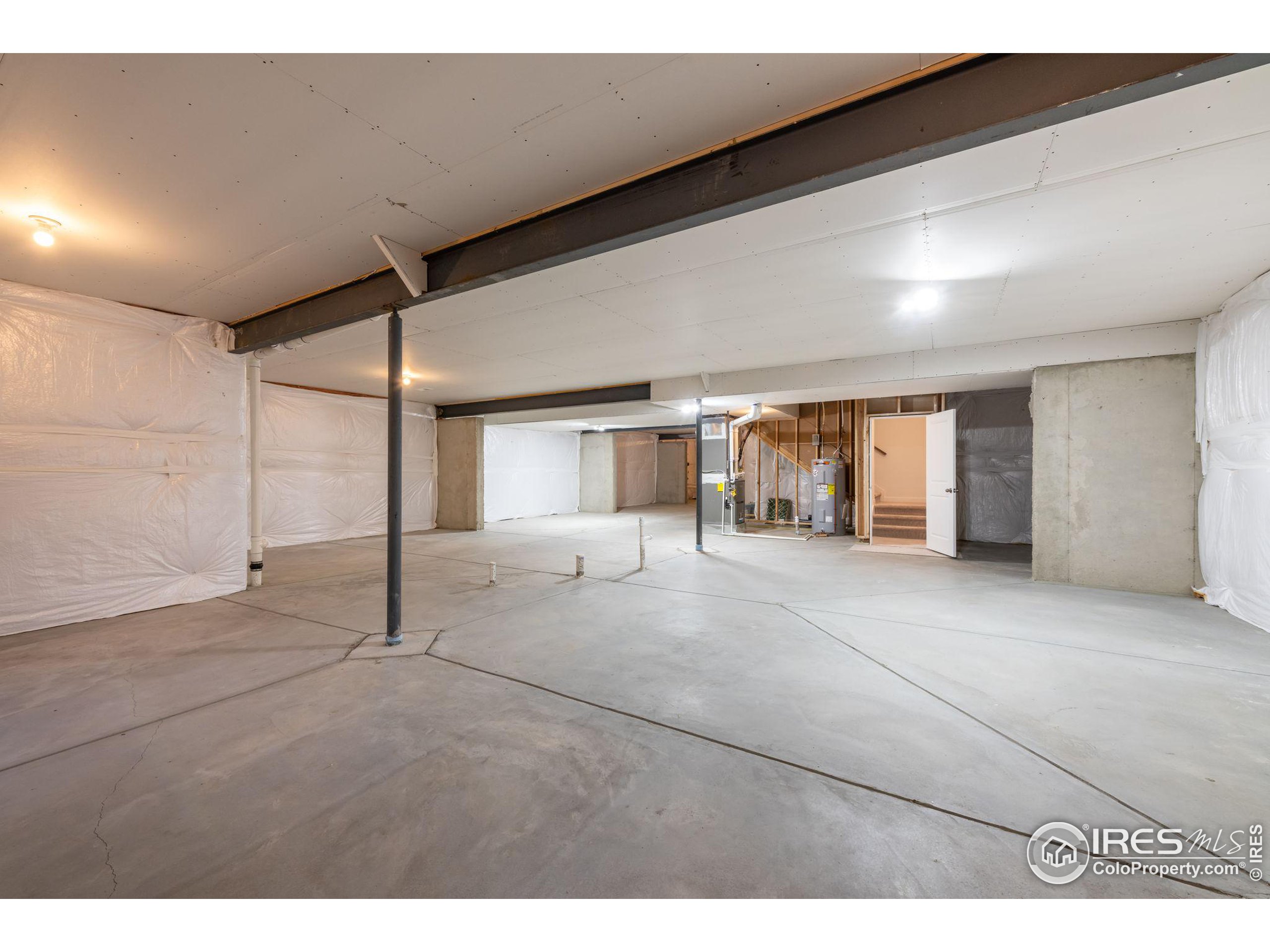 17712 Elati St