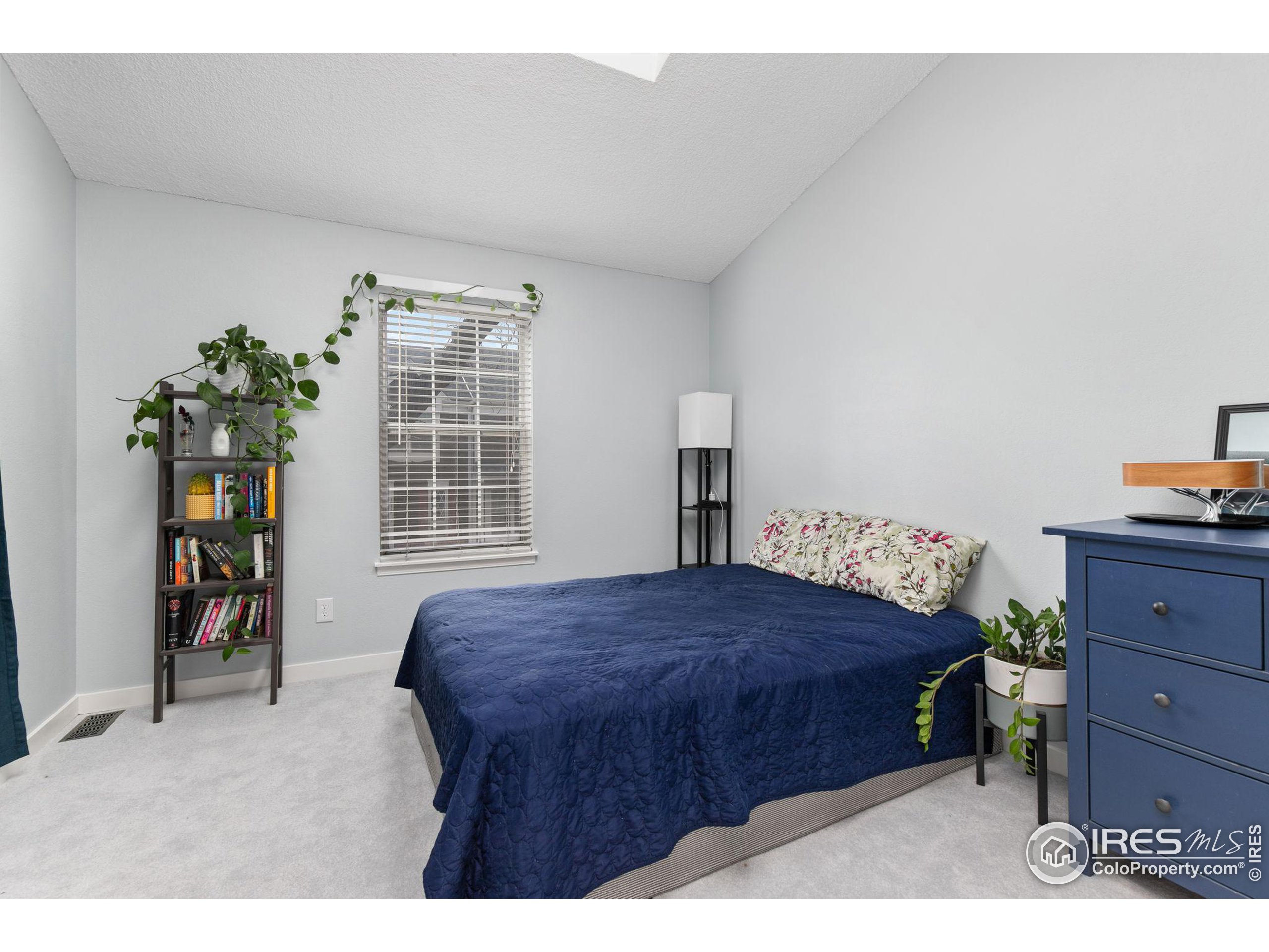 1068 Milo Cir A