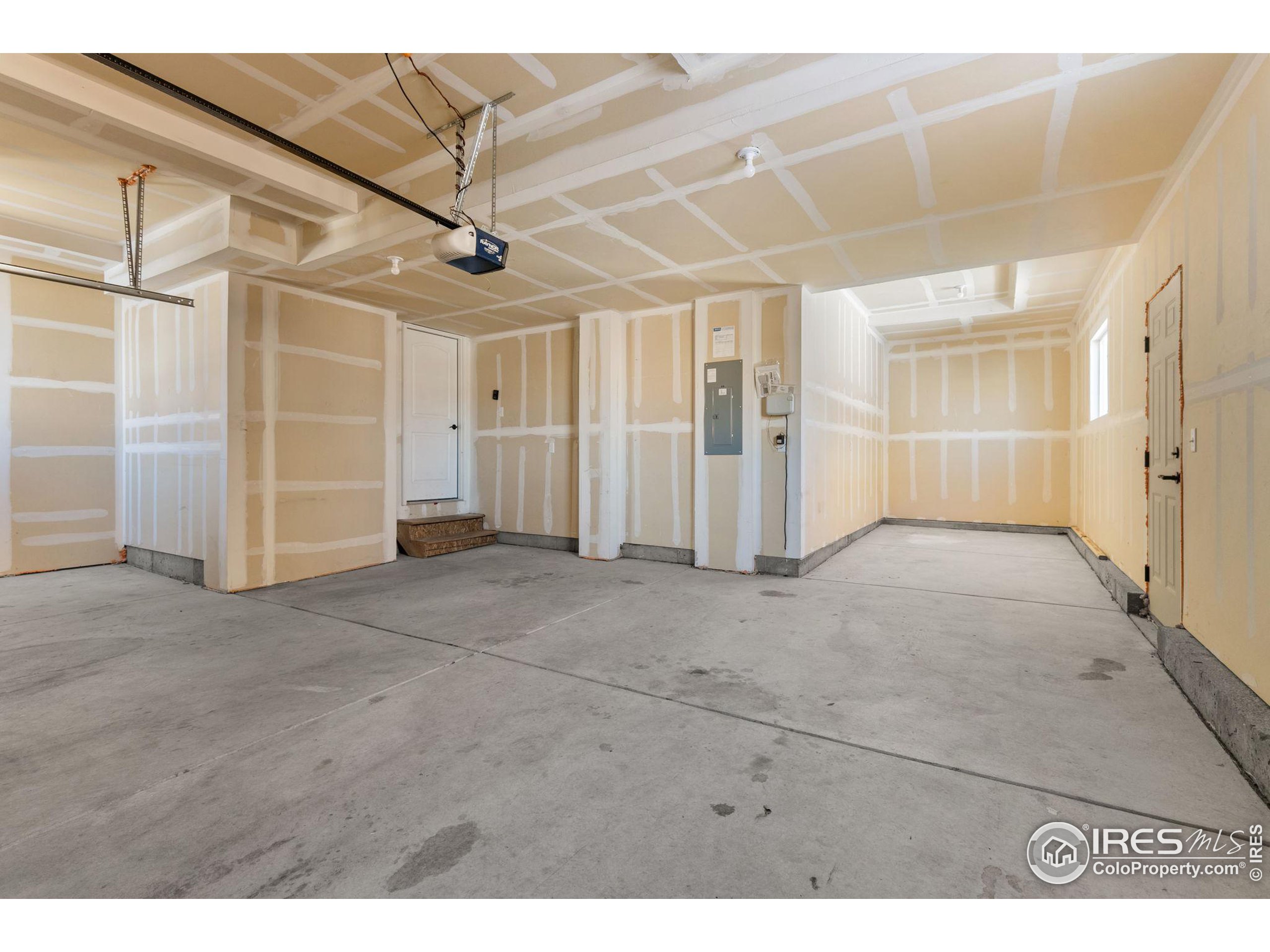 245 Castle Dr