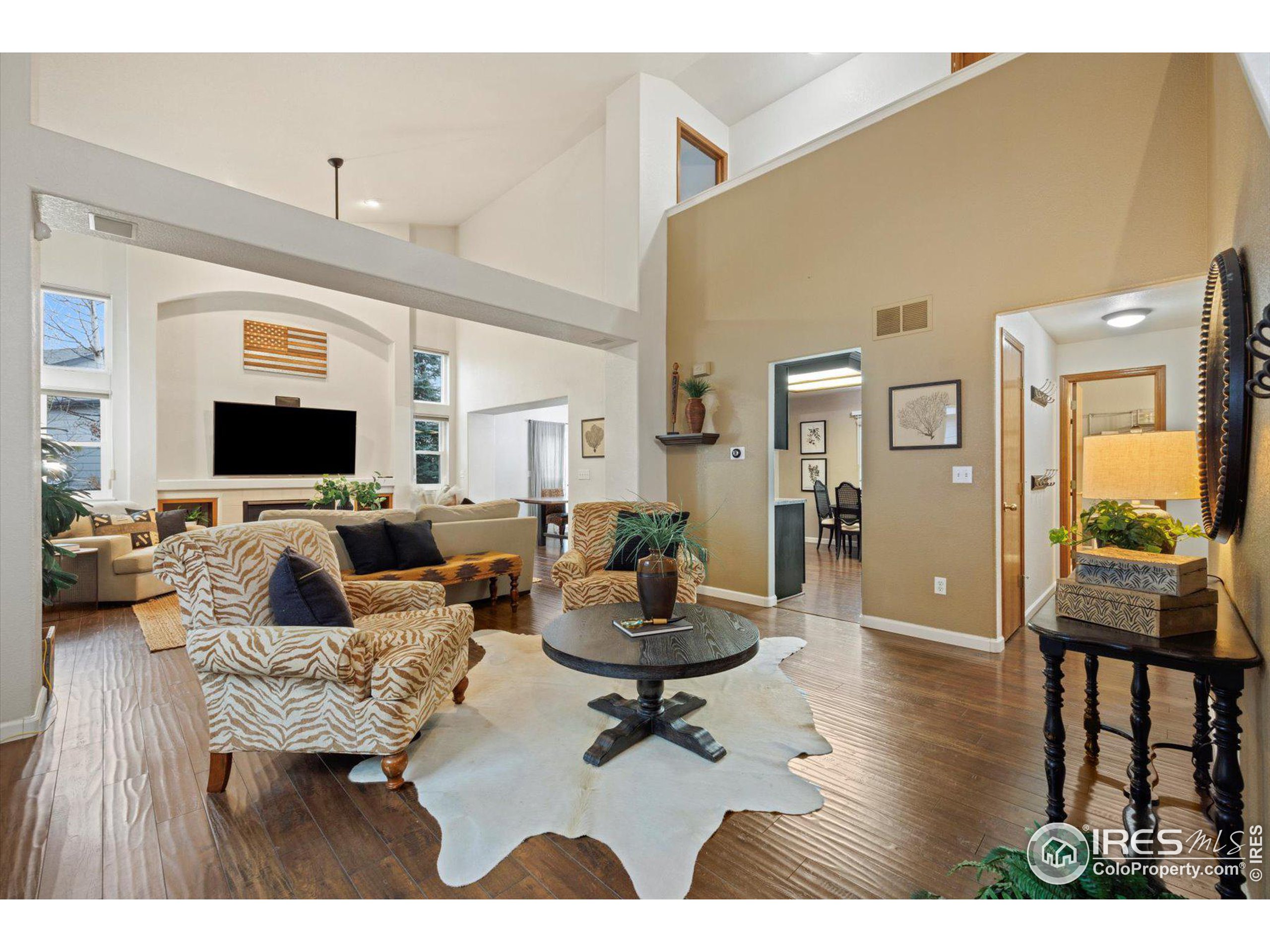 3441 Larkspur Dr