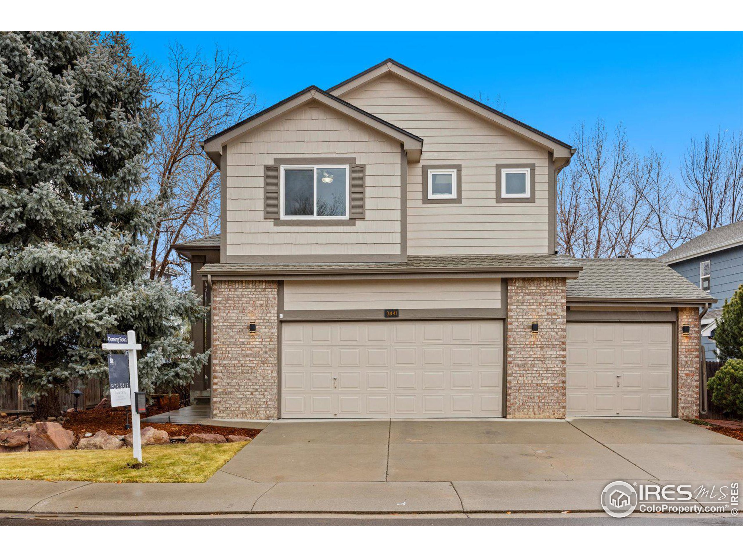 3441 Larkspur Dr