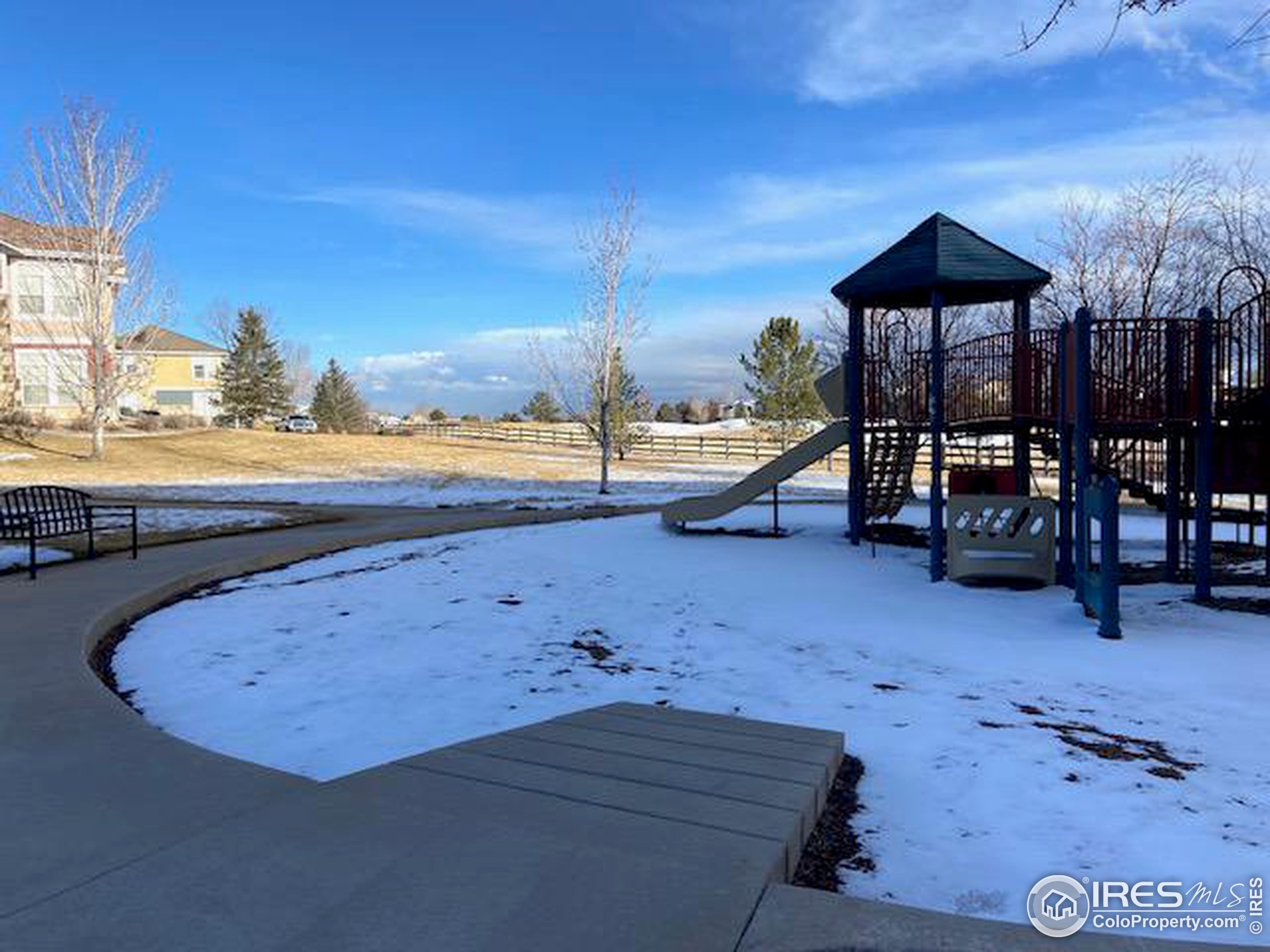 3307 Molly Ln