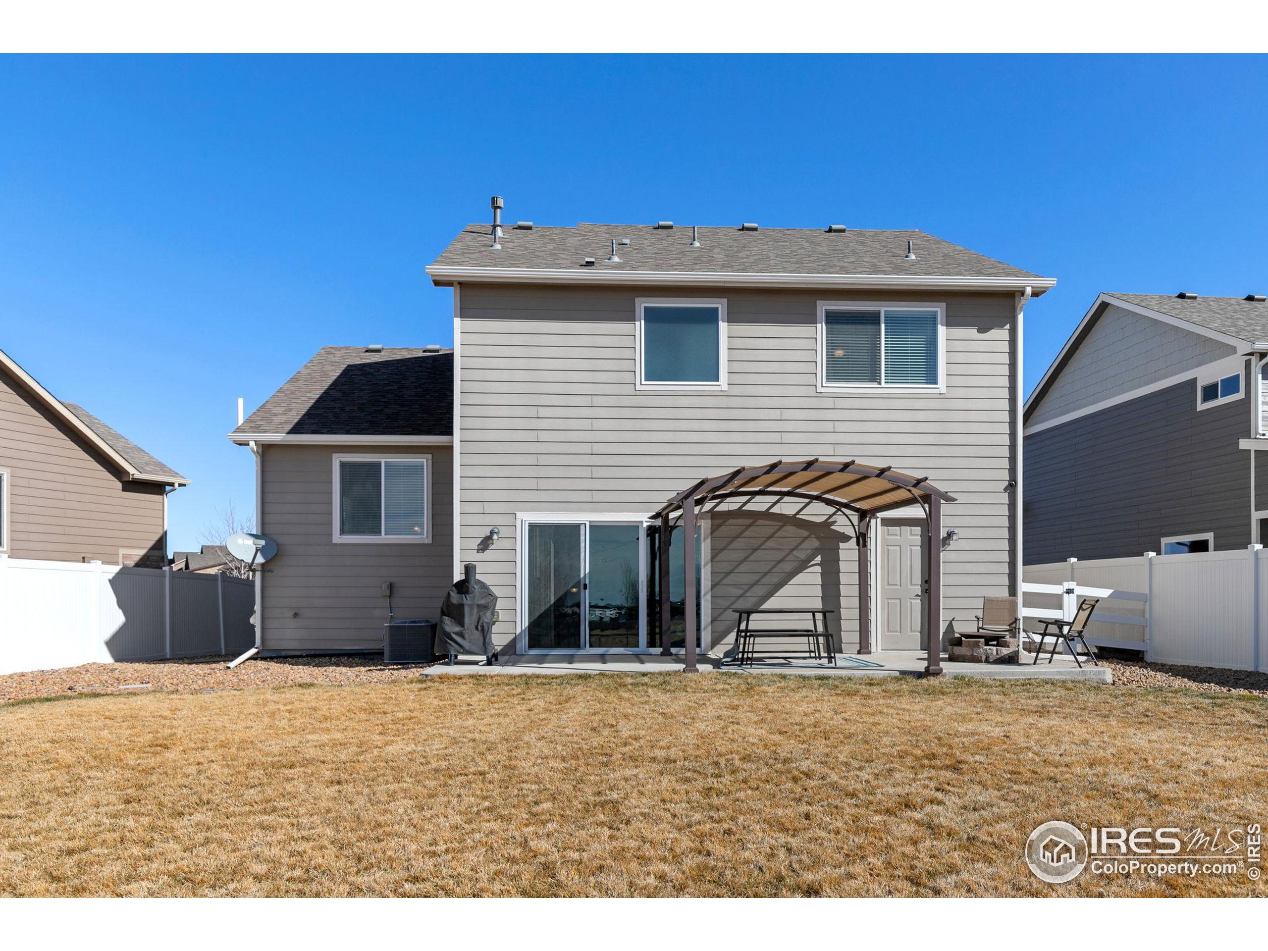 262 Pinebrook Ct