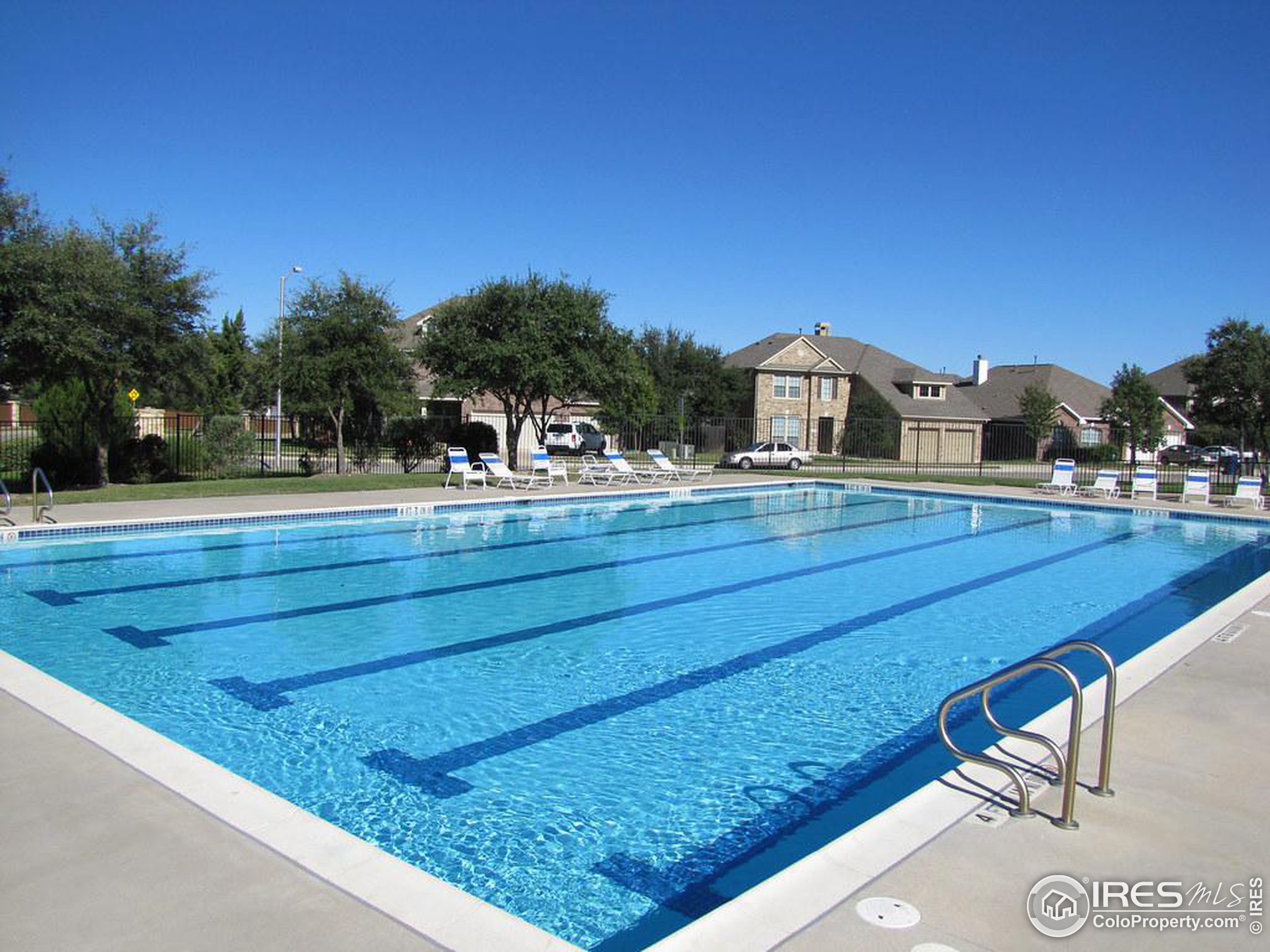 2383 Dogwood Cir