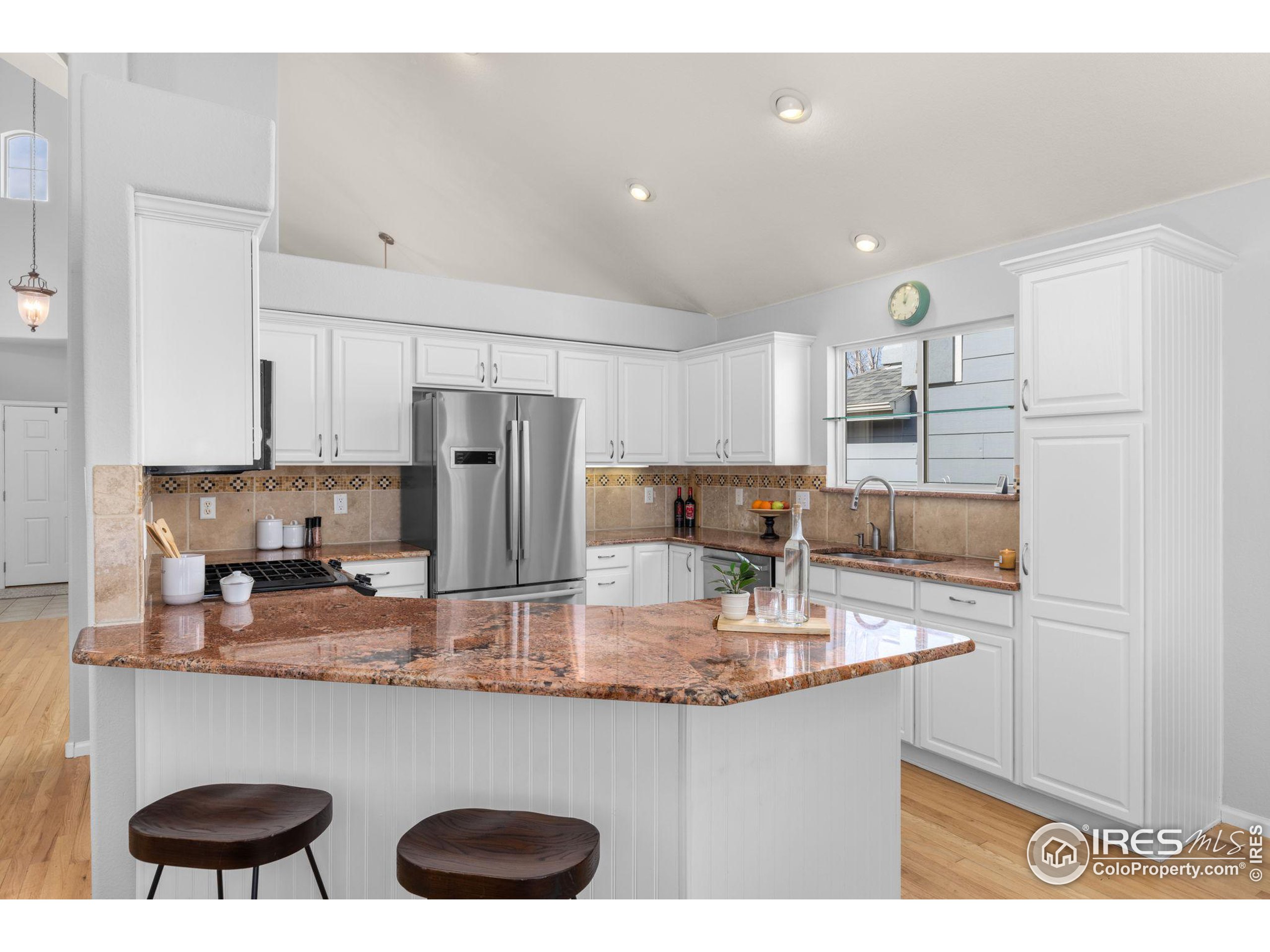2383 Dogwood Cir