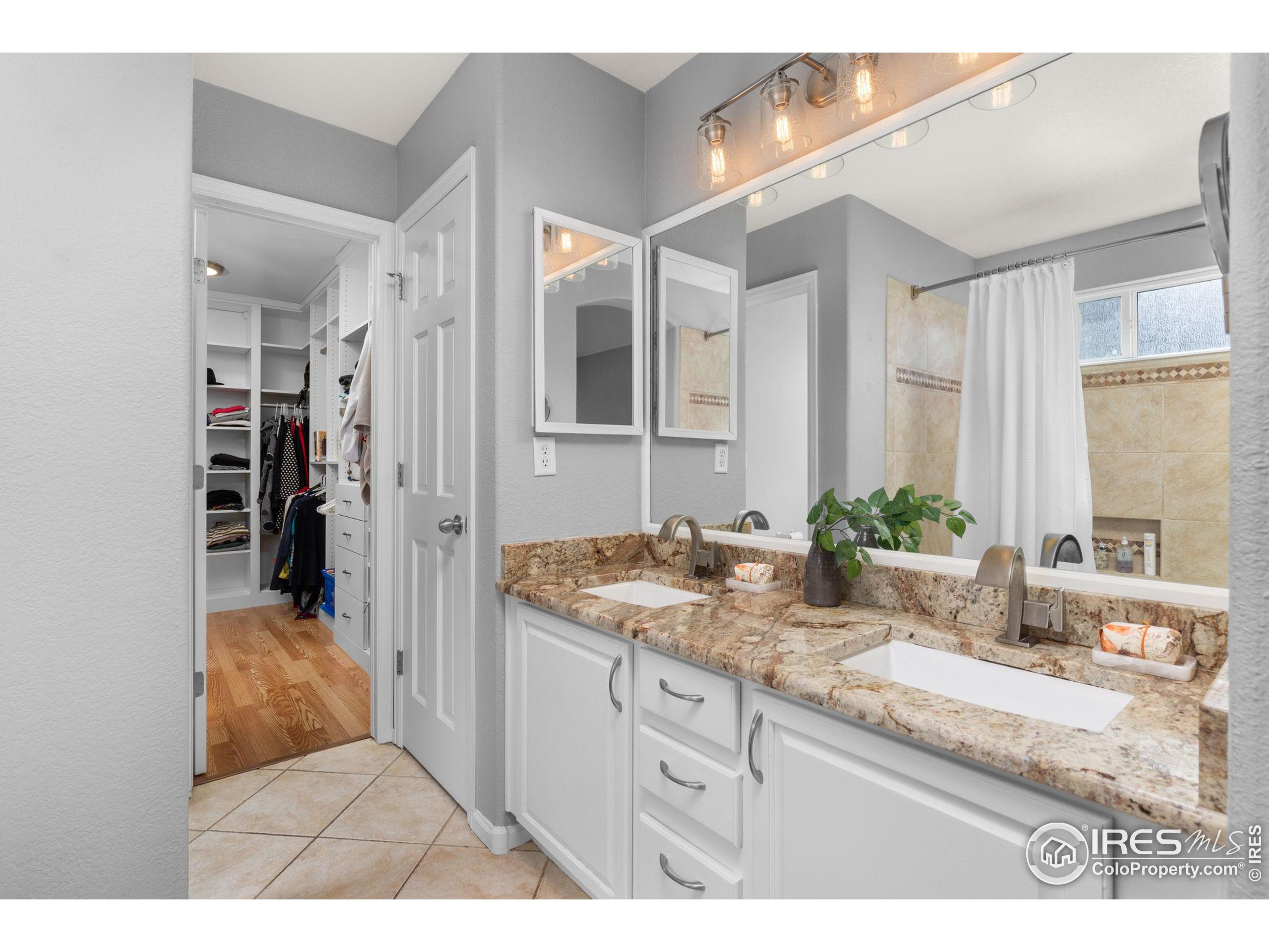 2383 Dogwood Cir