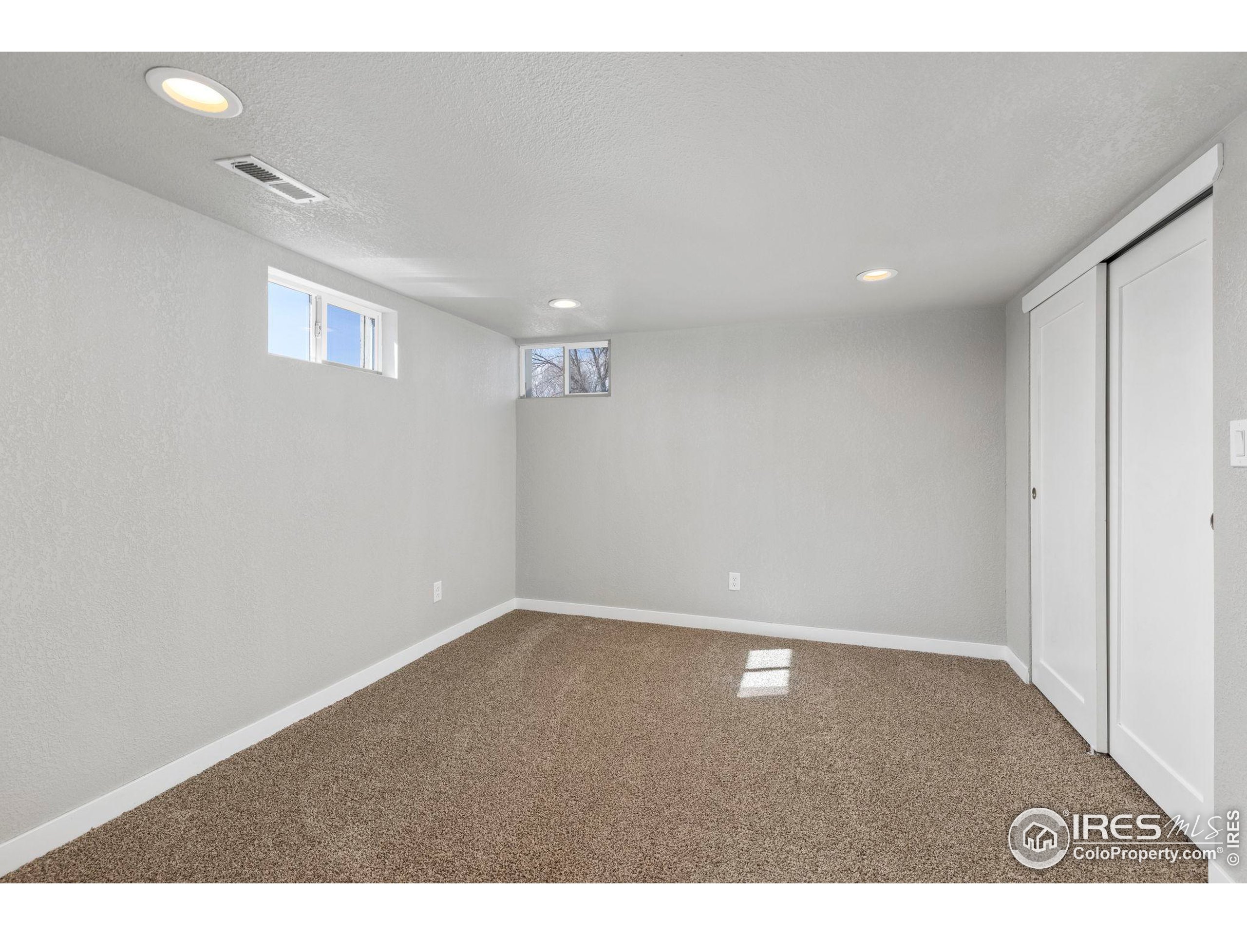 942 McKinley Ave