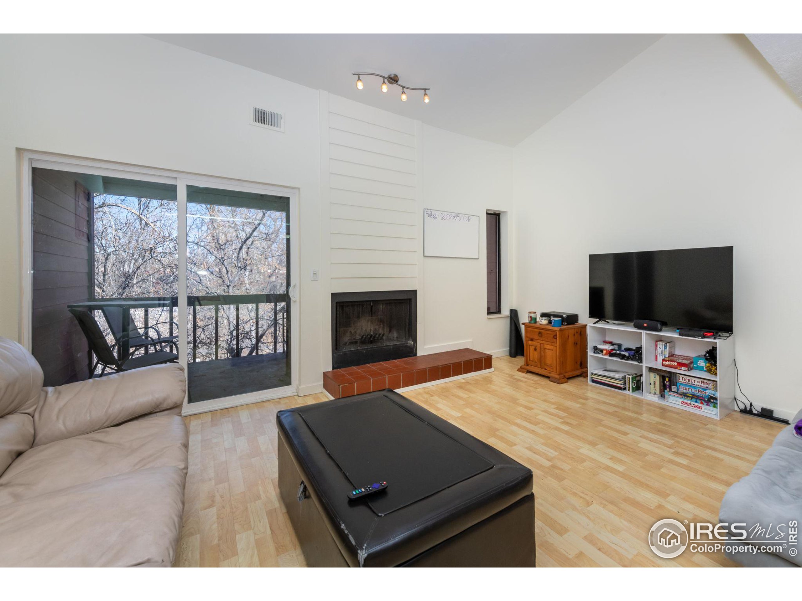 745 Arapahoe Ave 302