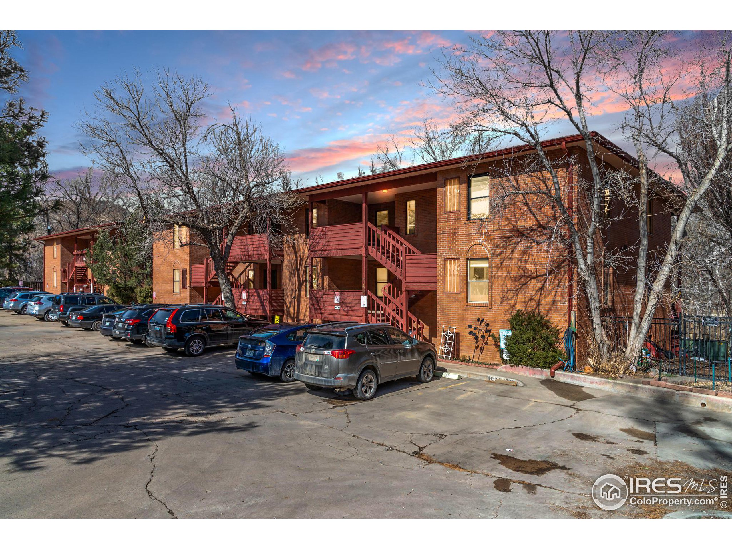 745 Arapahoe Ave 302