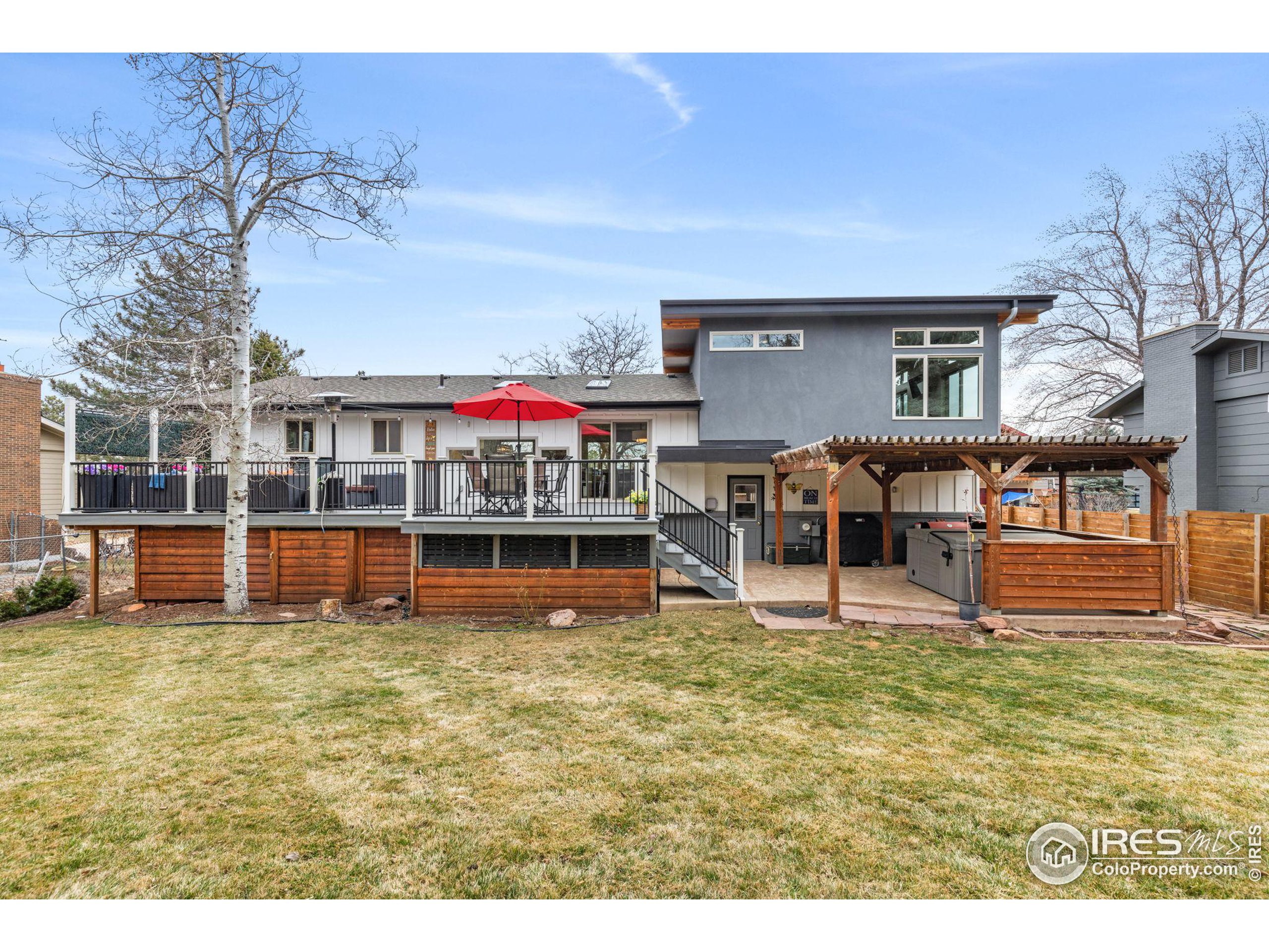 2355 Hillsdale Way