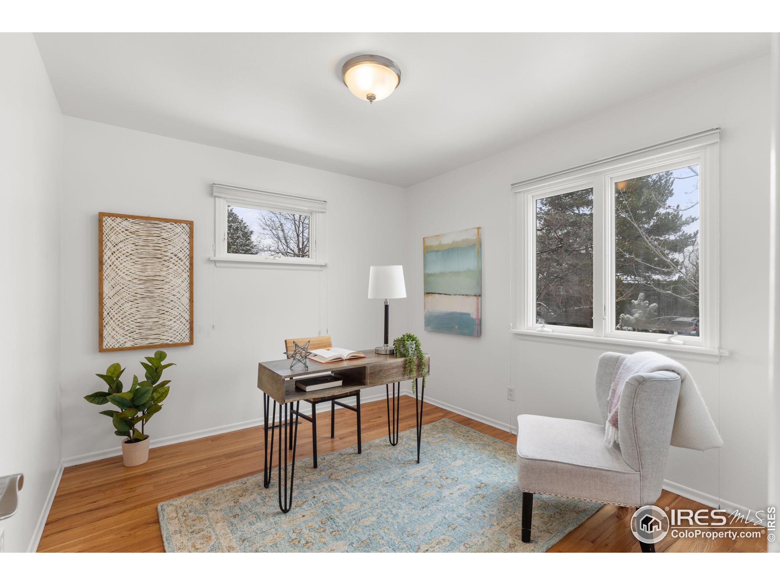 1355 Ithaca Dr