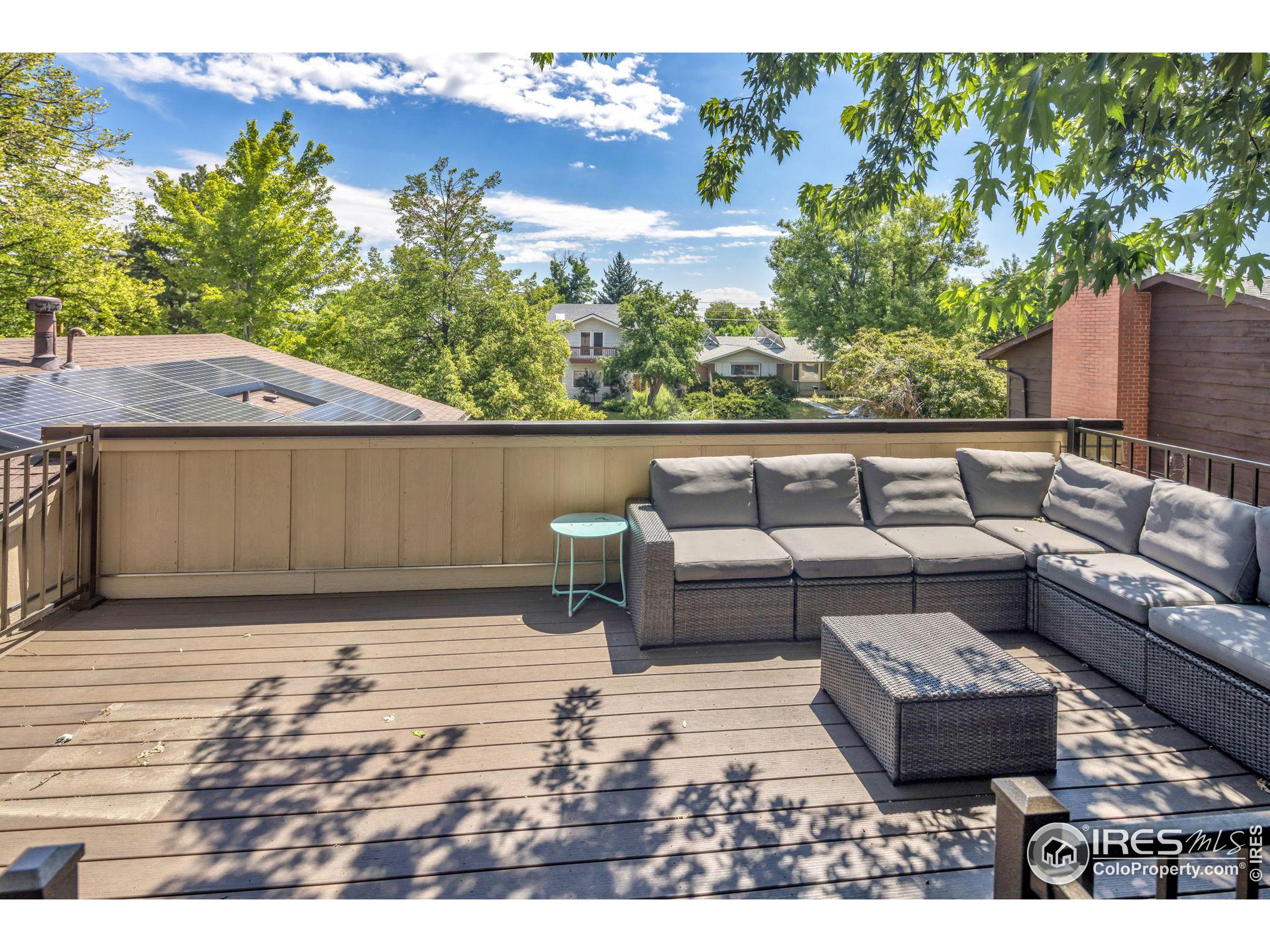 1355 Ithaca Dr
