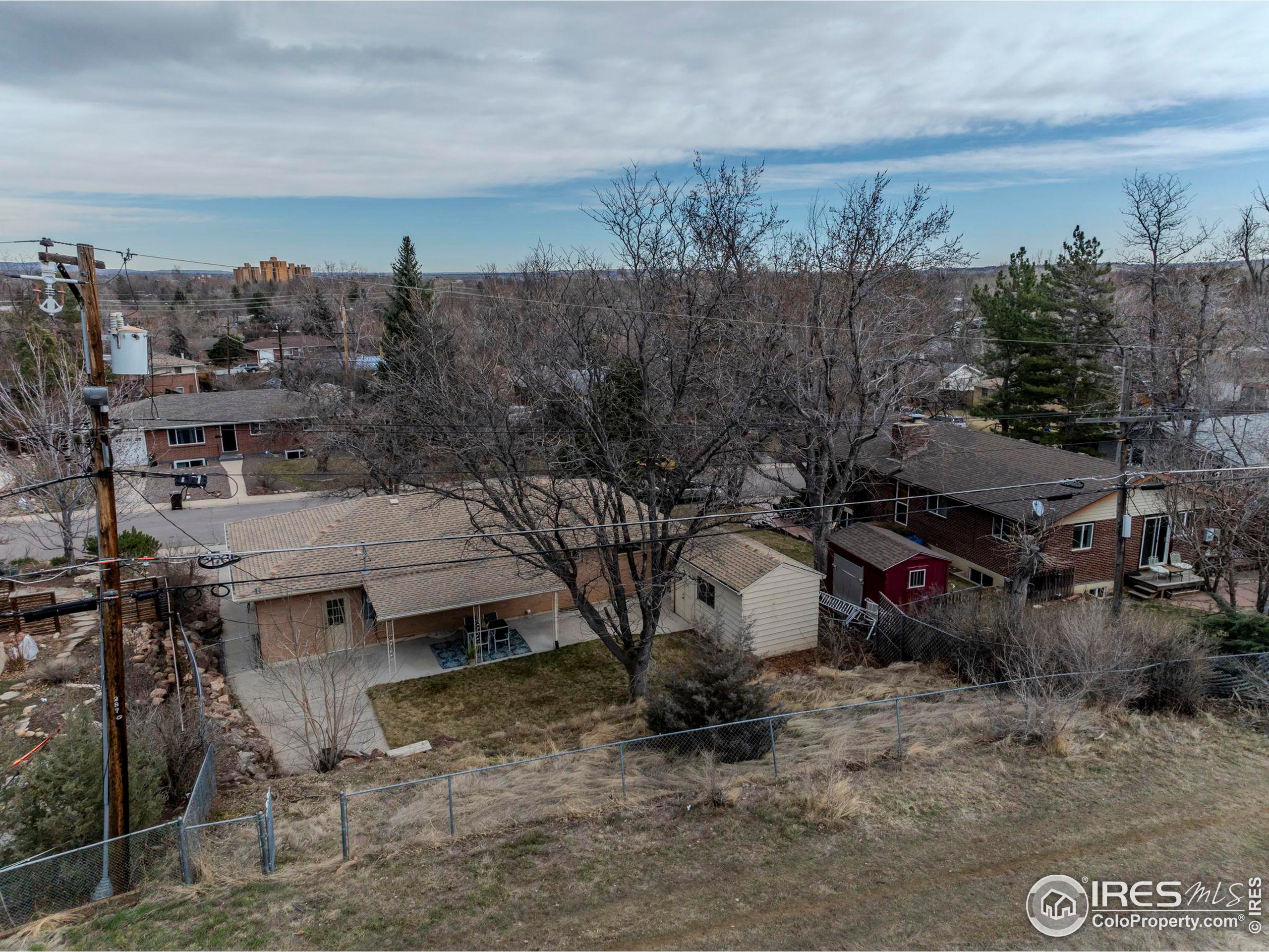 2900 Dover Dr