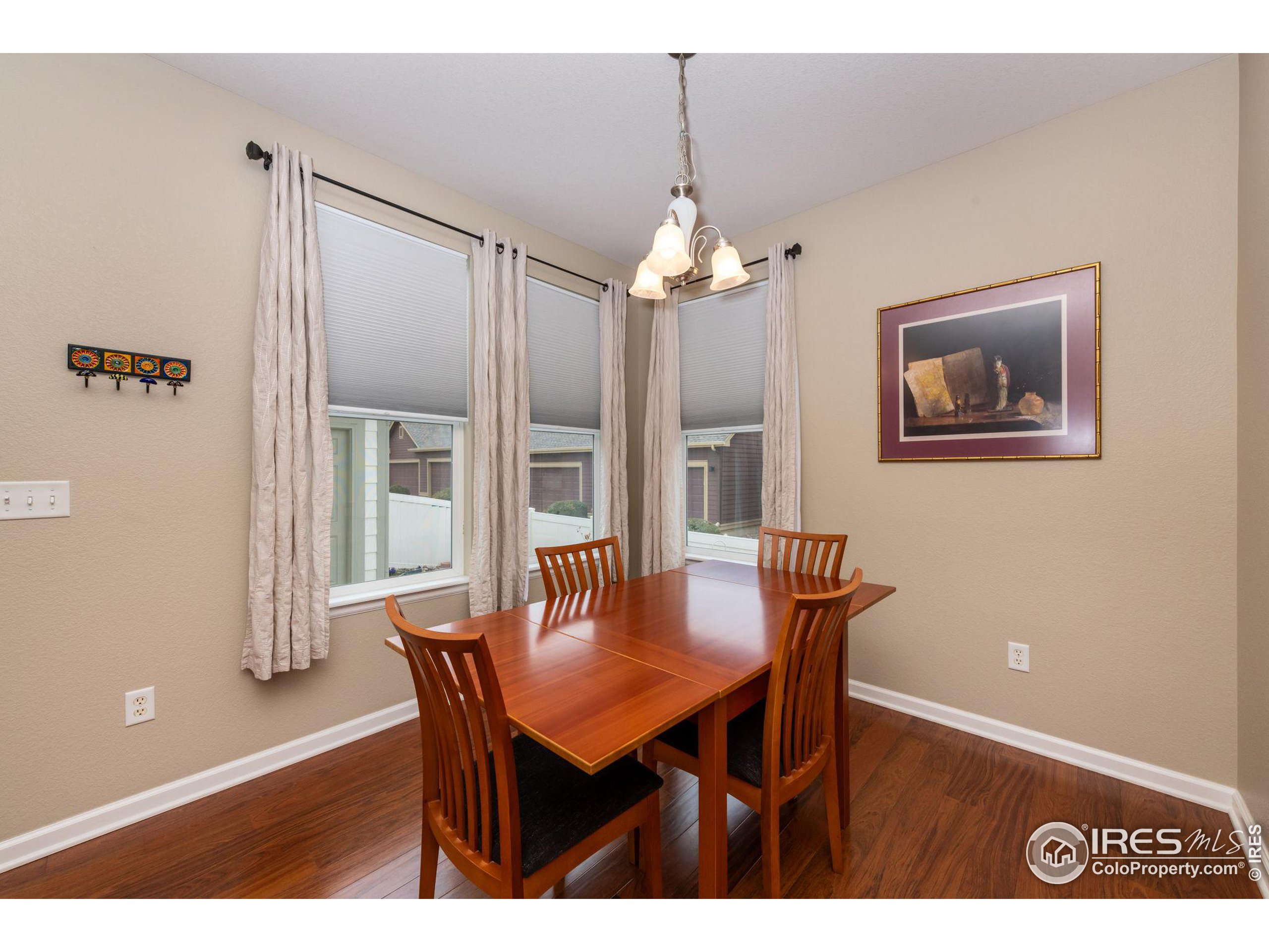 579 Casper Dr