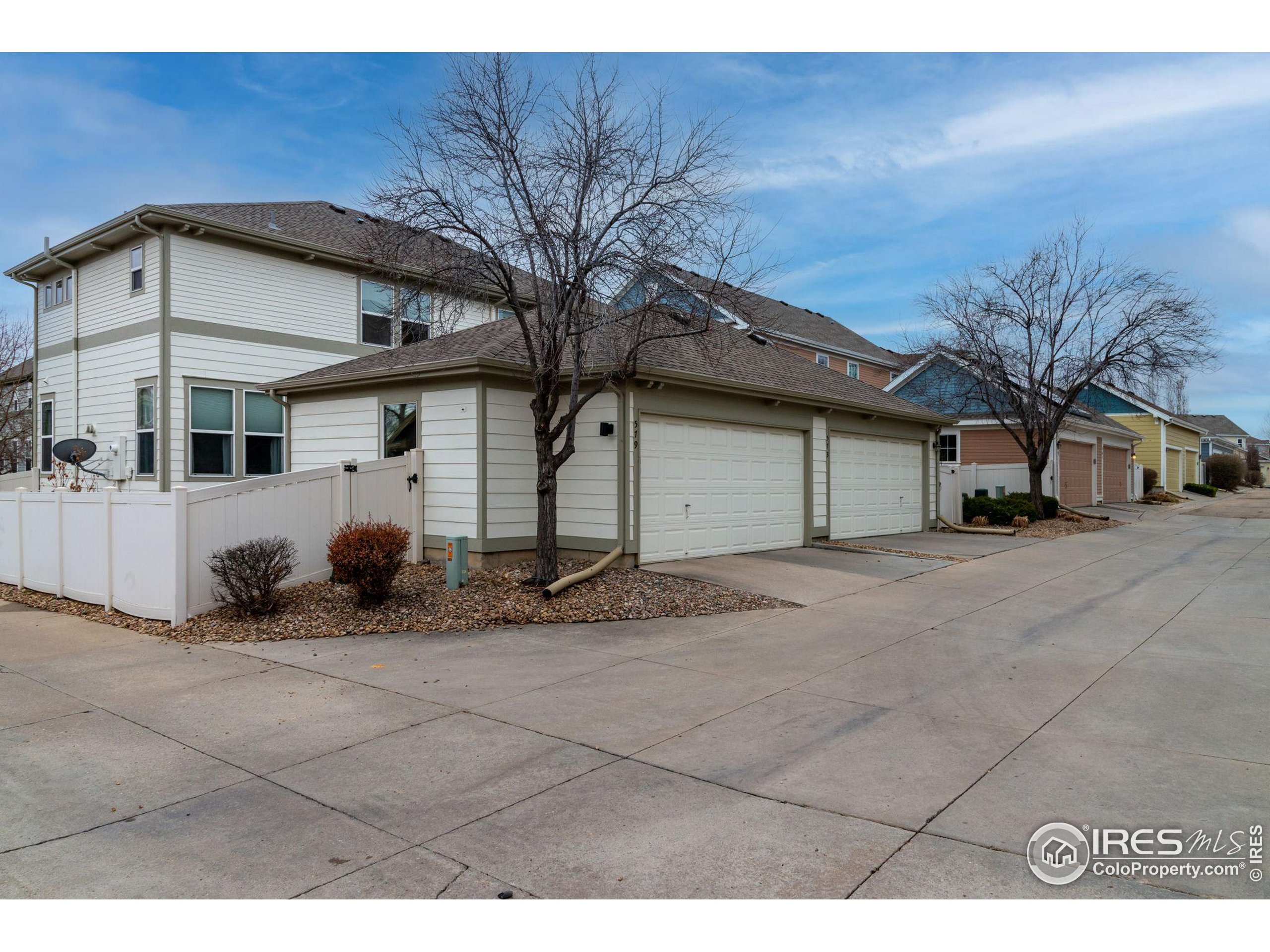 579 Casper Dr