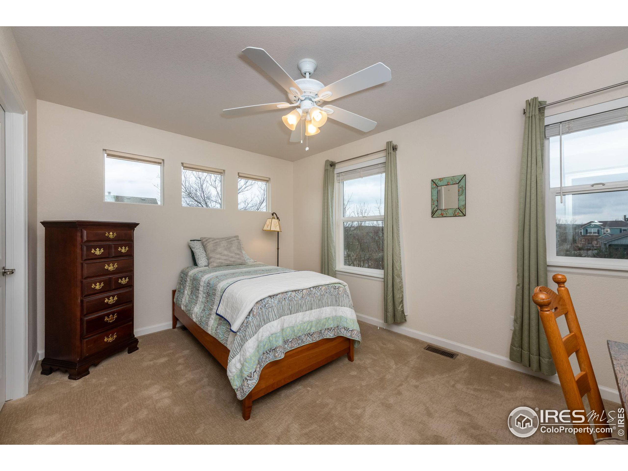 579 Casper Dr