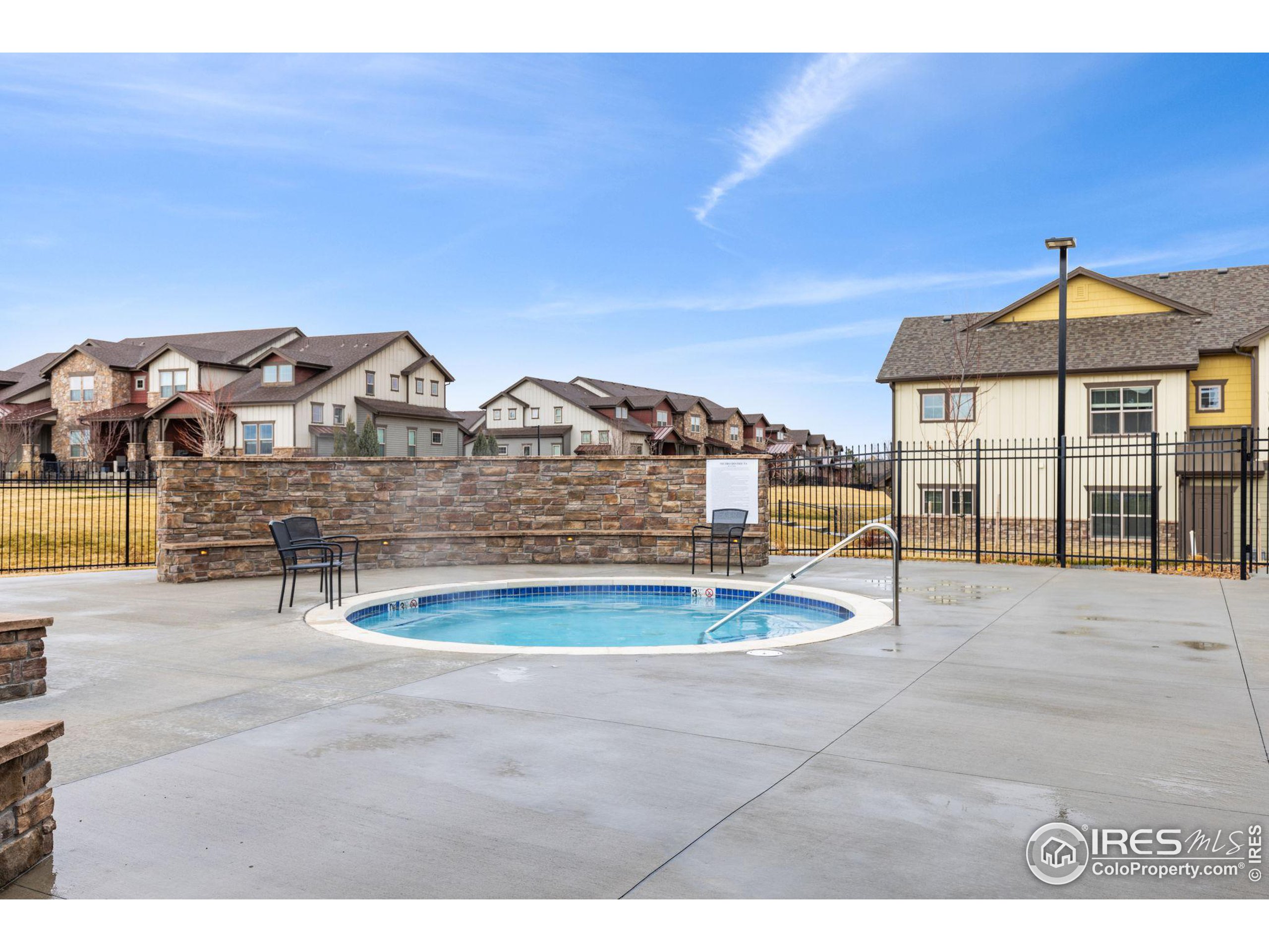 8455 Annapolis Dr