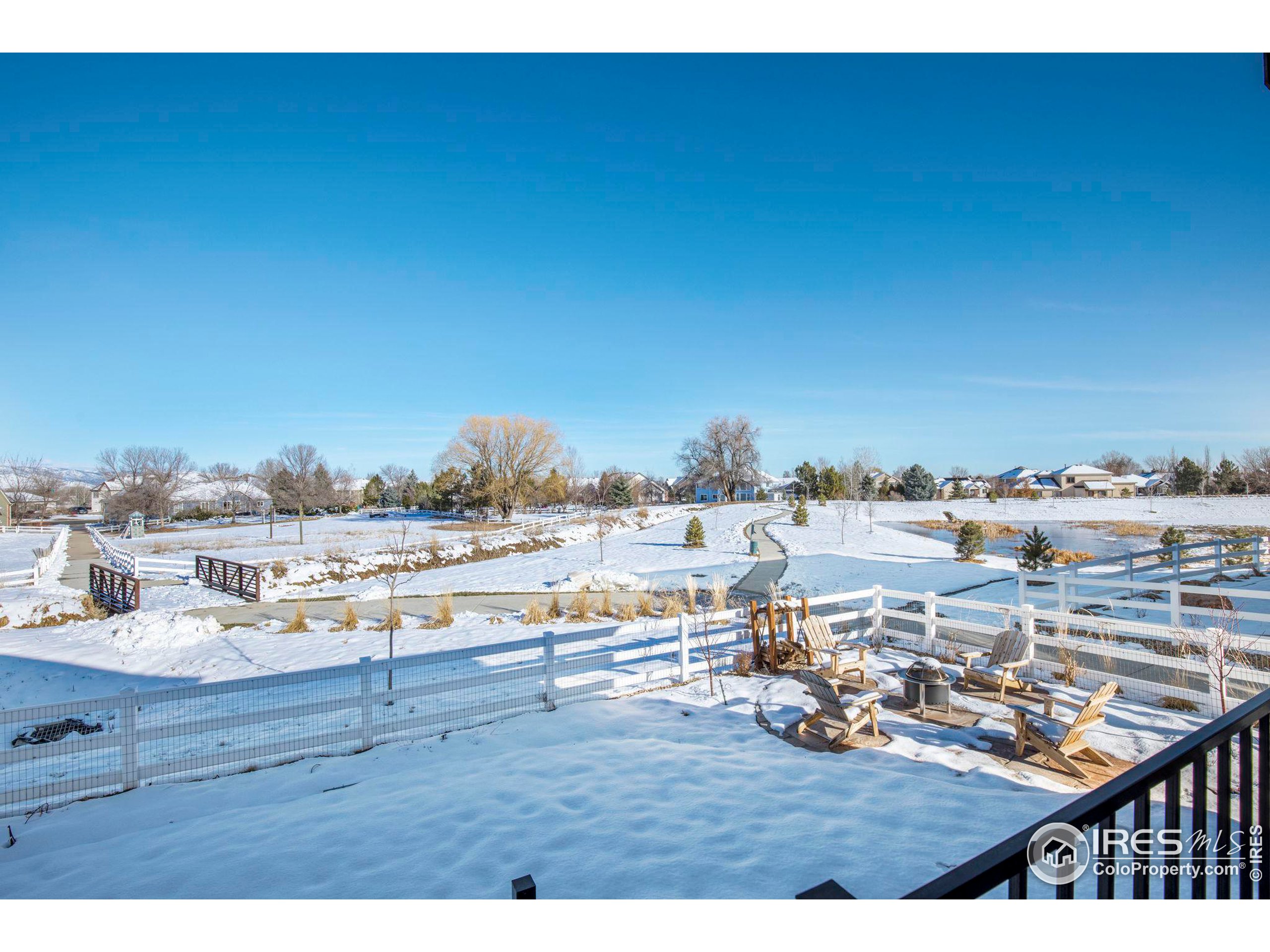 8455 Annapolis Dr
