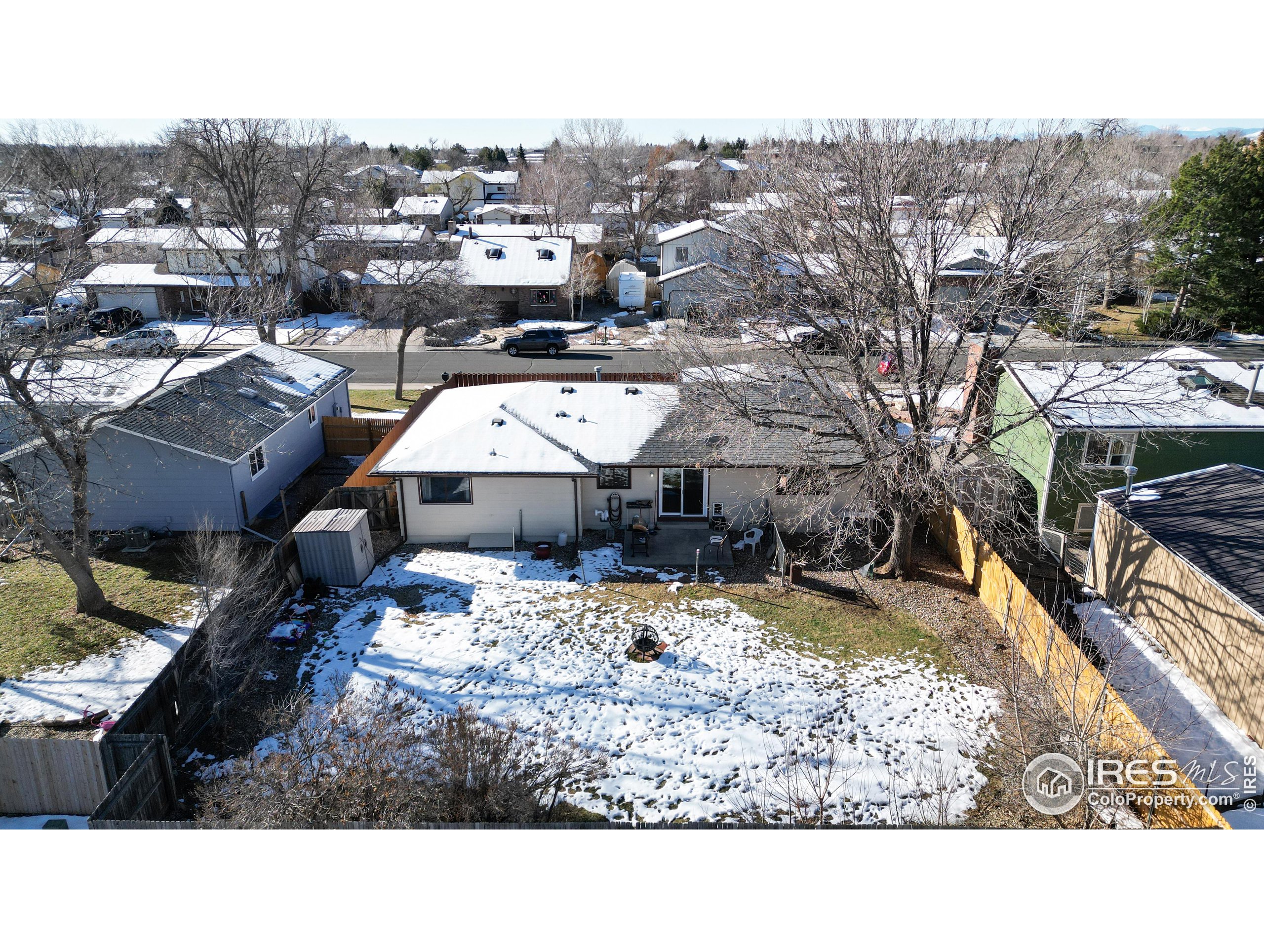 367 Hawthorn Dr