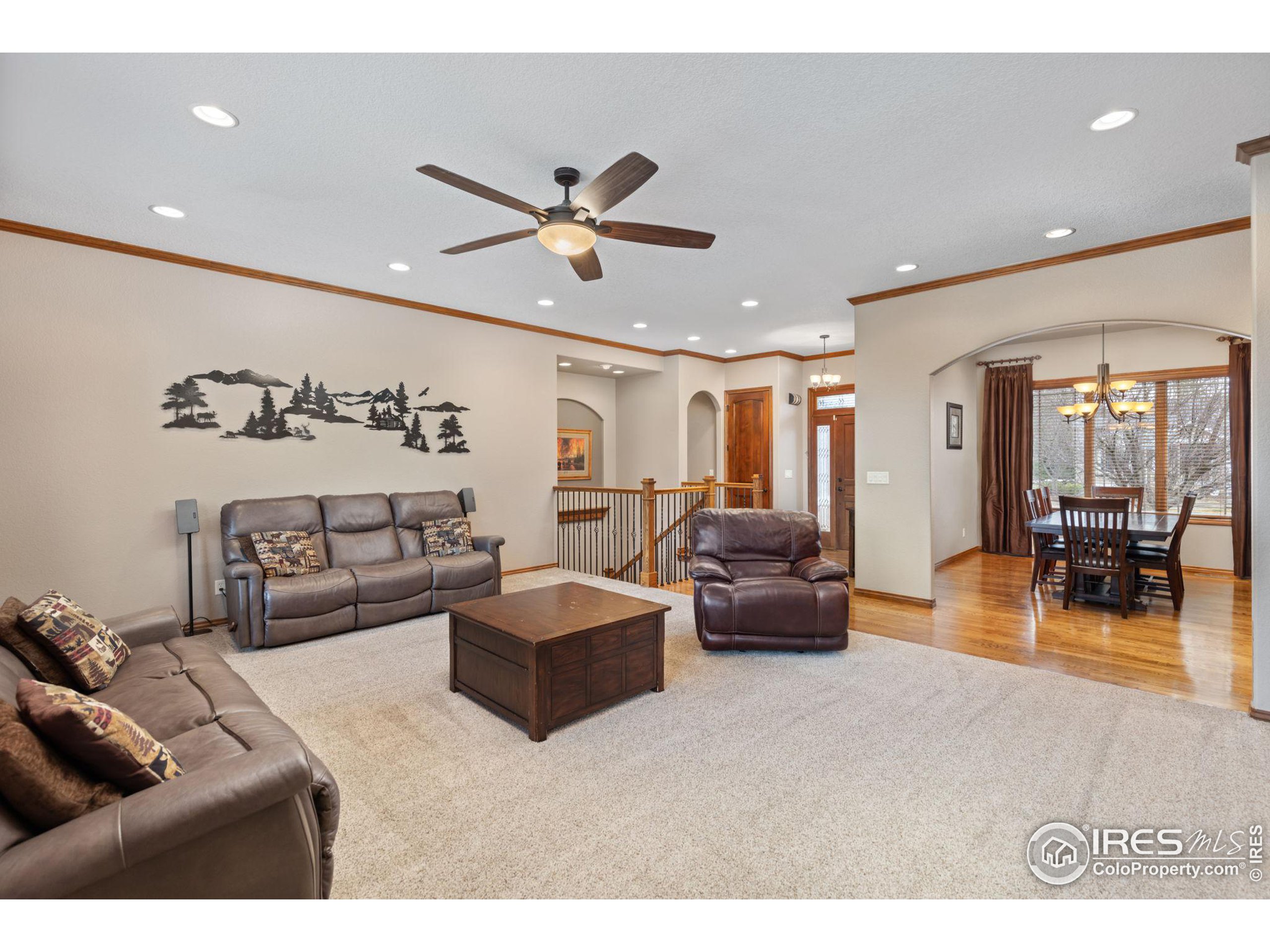 8175 Admiral Dr
