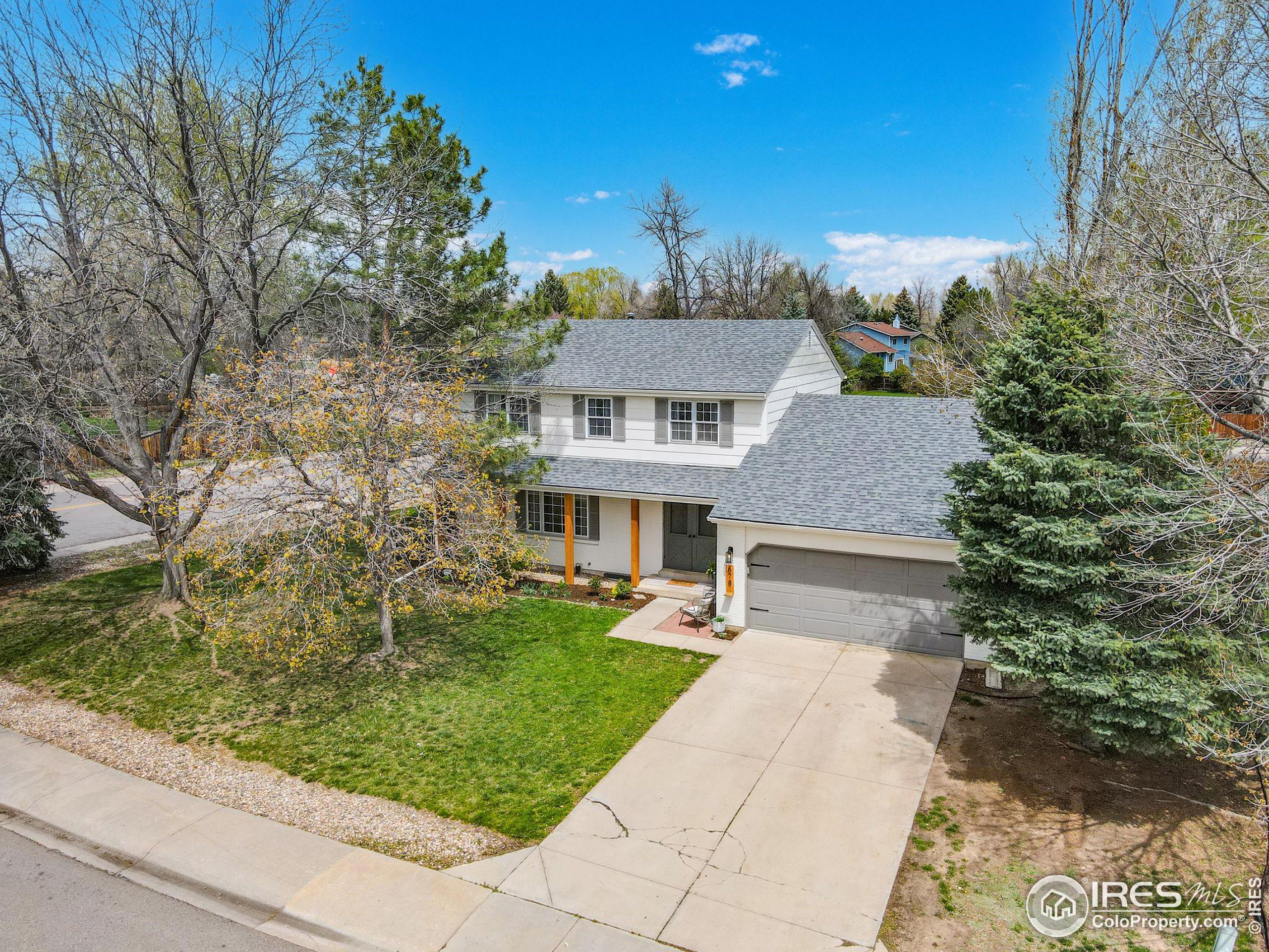 678 Zuni Cir