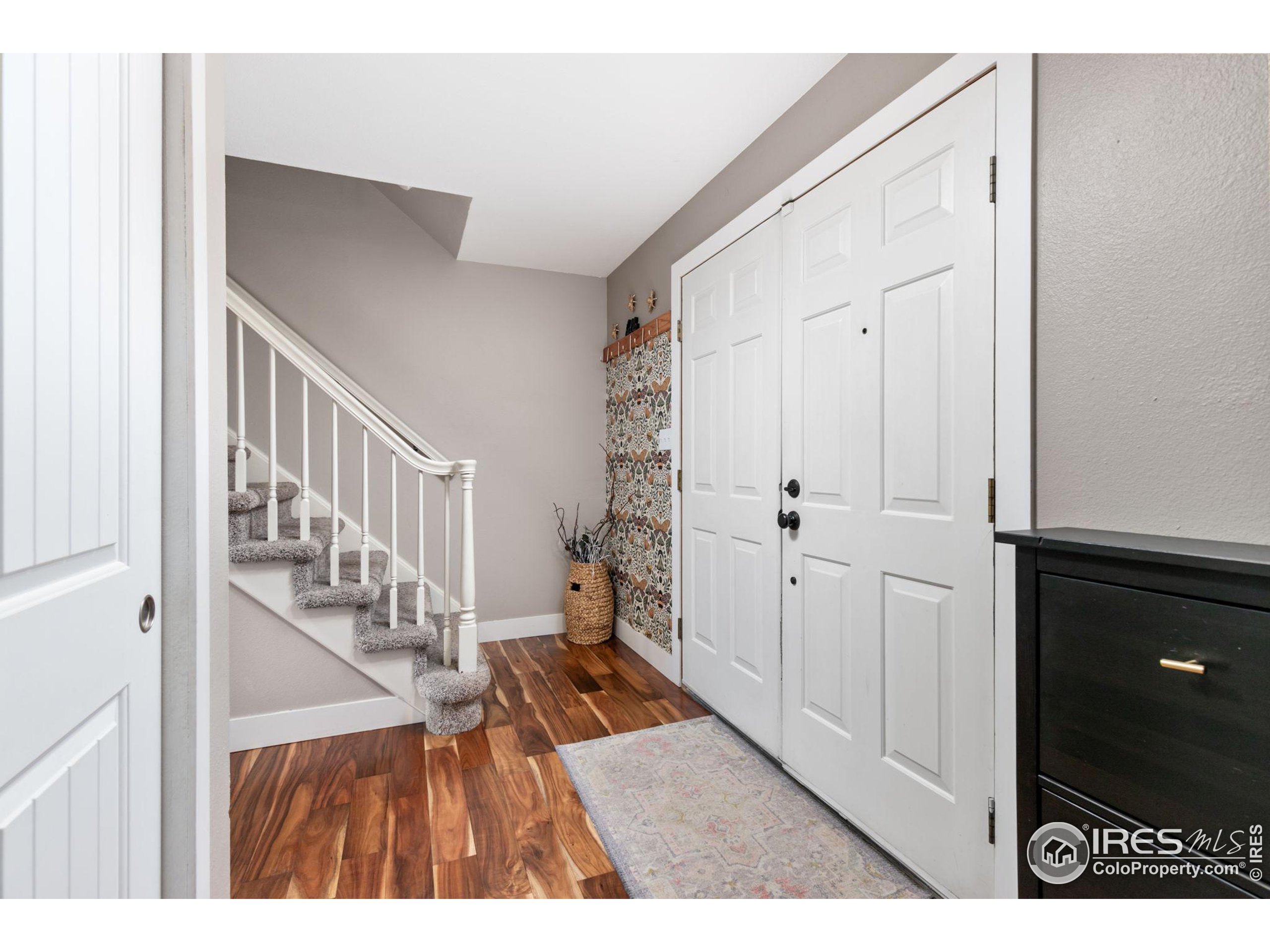 678 Zuni Cir
