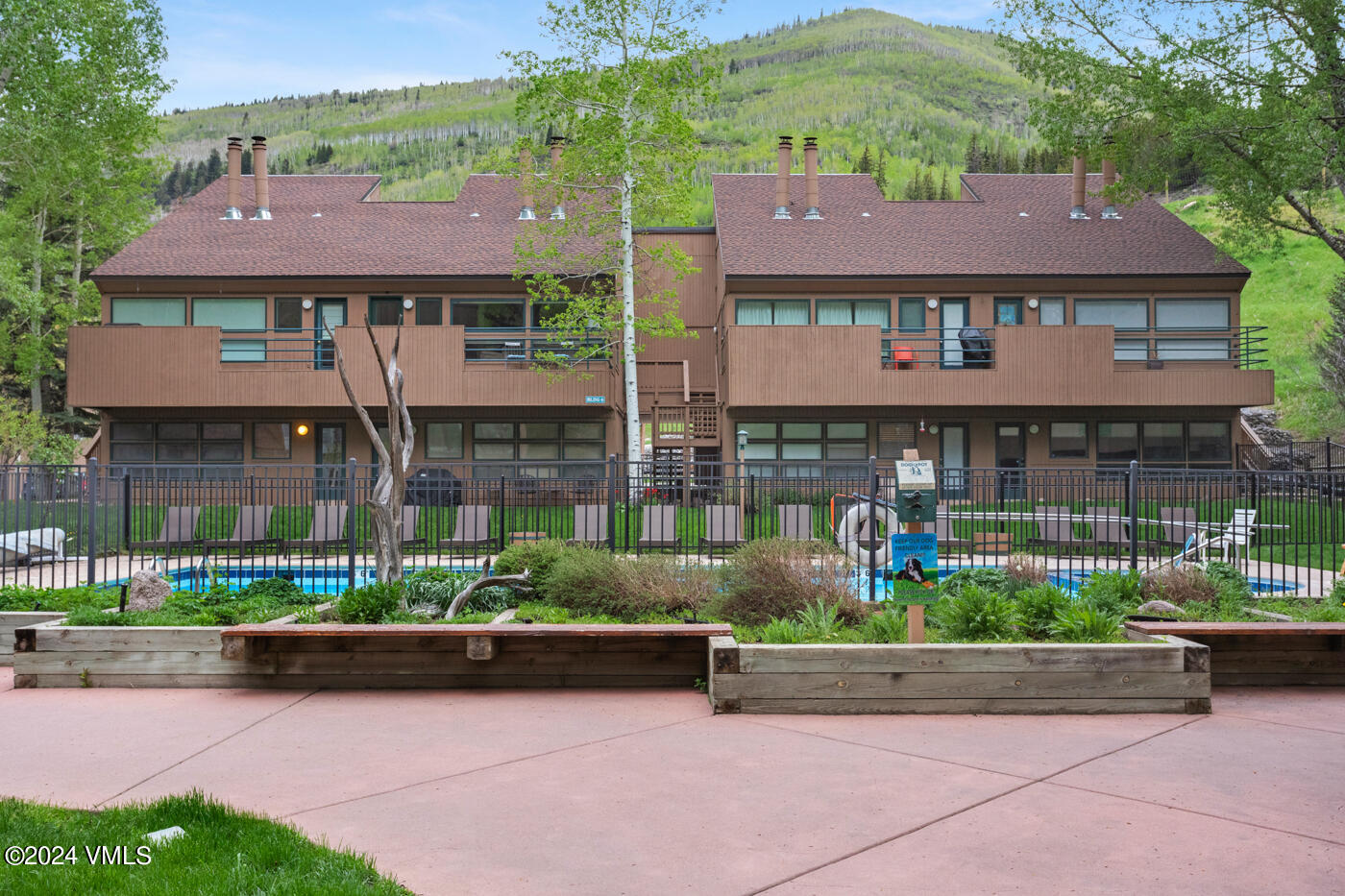 4011 Bighorn, 6-F