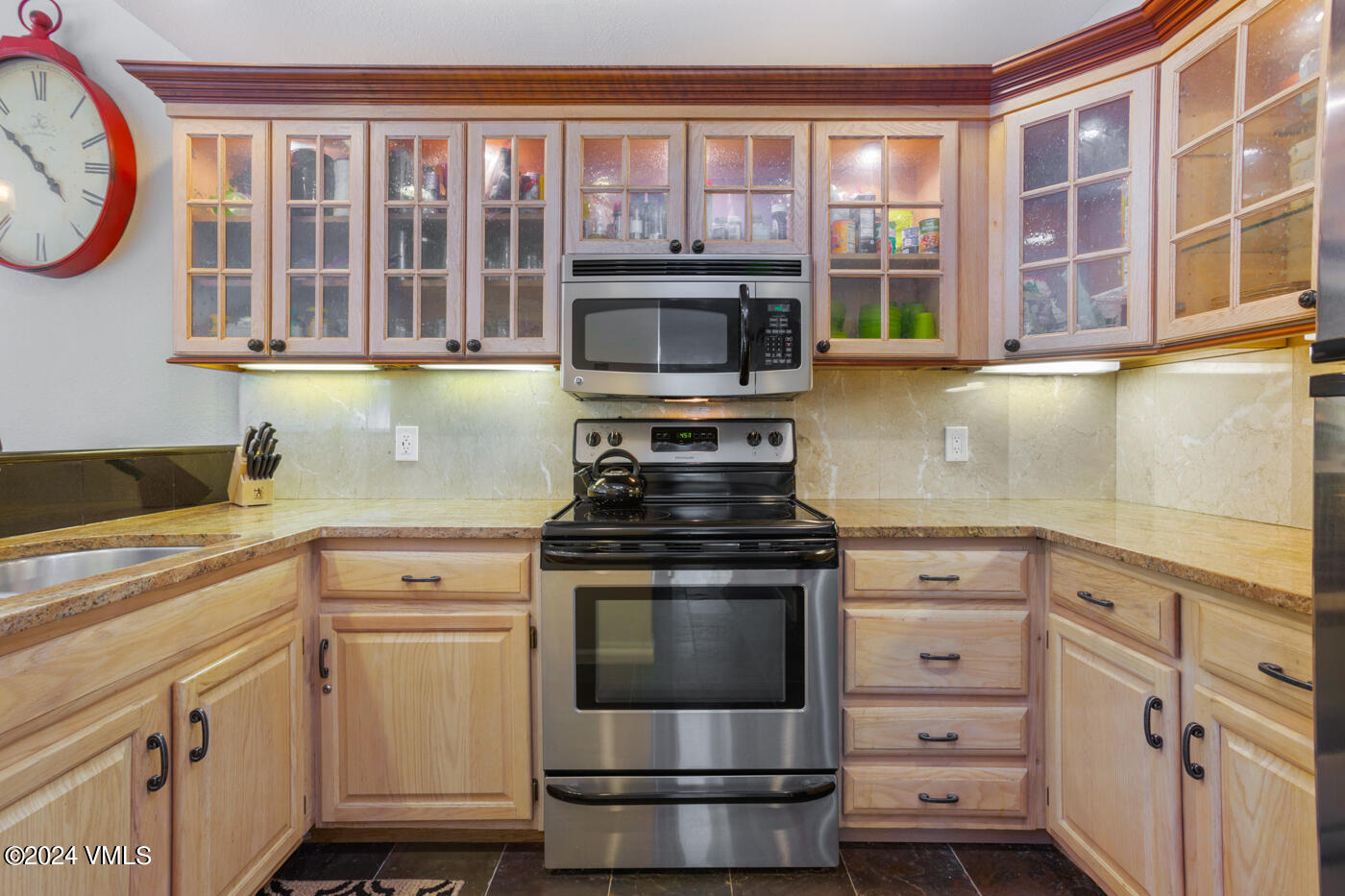 4011 Bighorn, 6-F