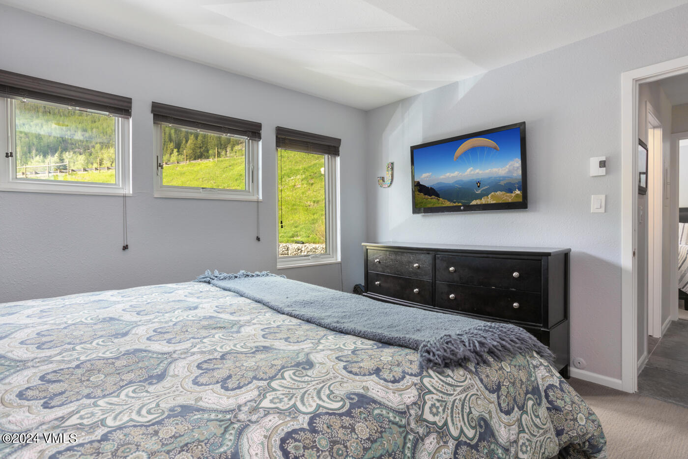 4011 Bighorn, 6-F