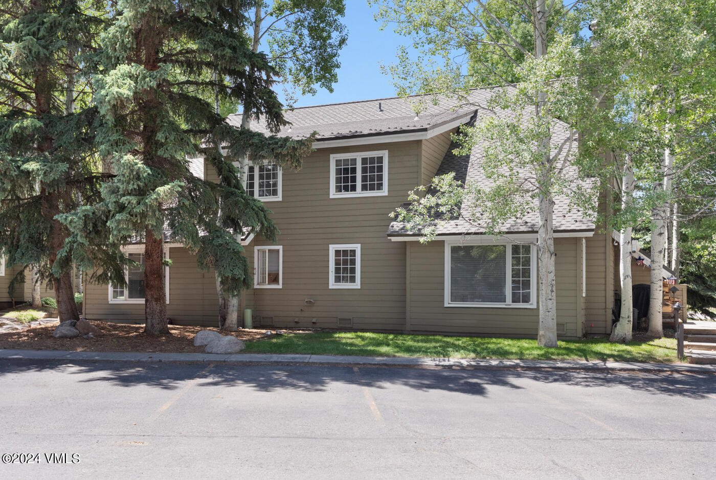 500 Homestead Drive, 2