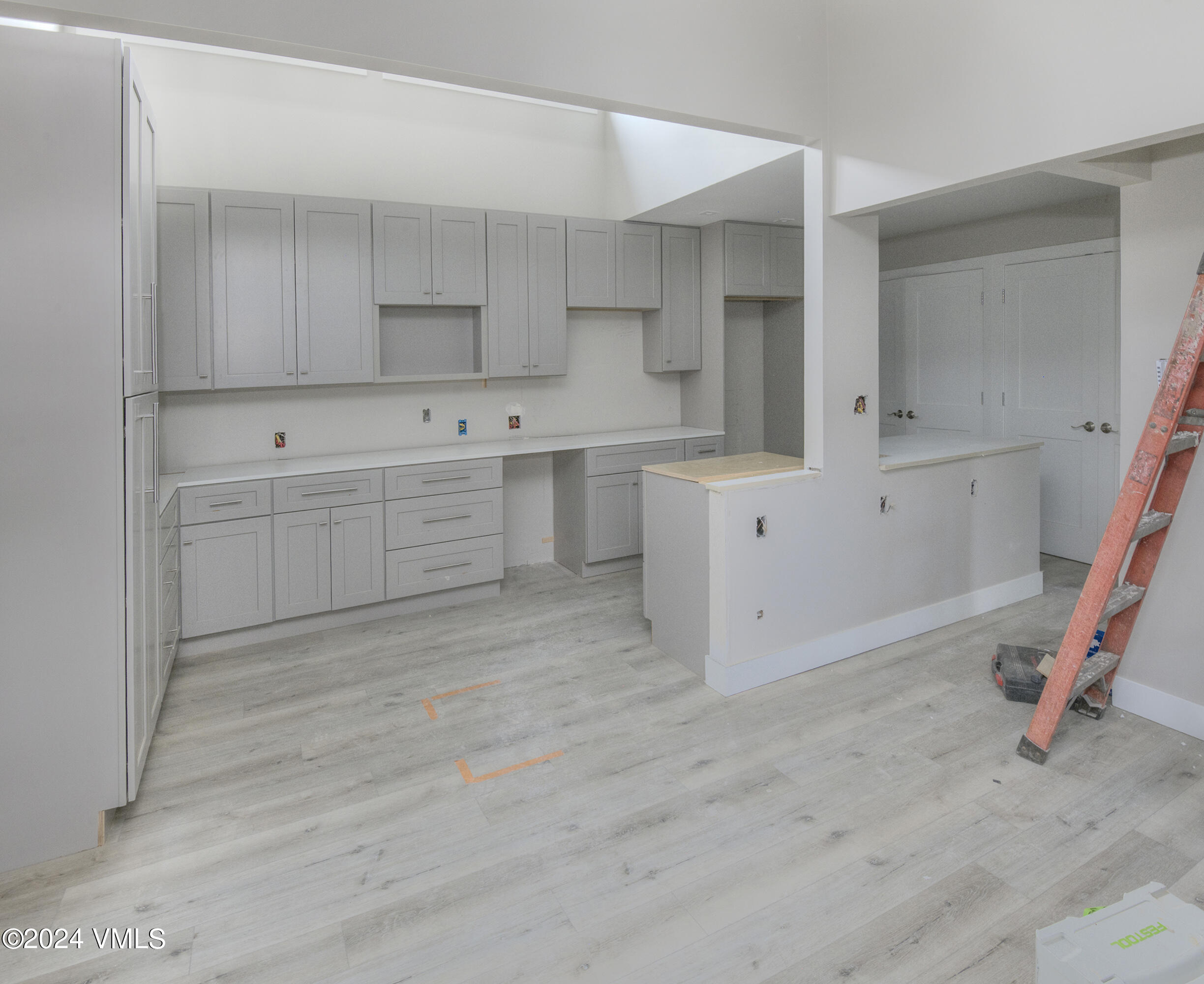 1061 W Beaver Creek Boulevard, G302