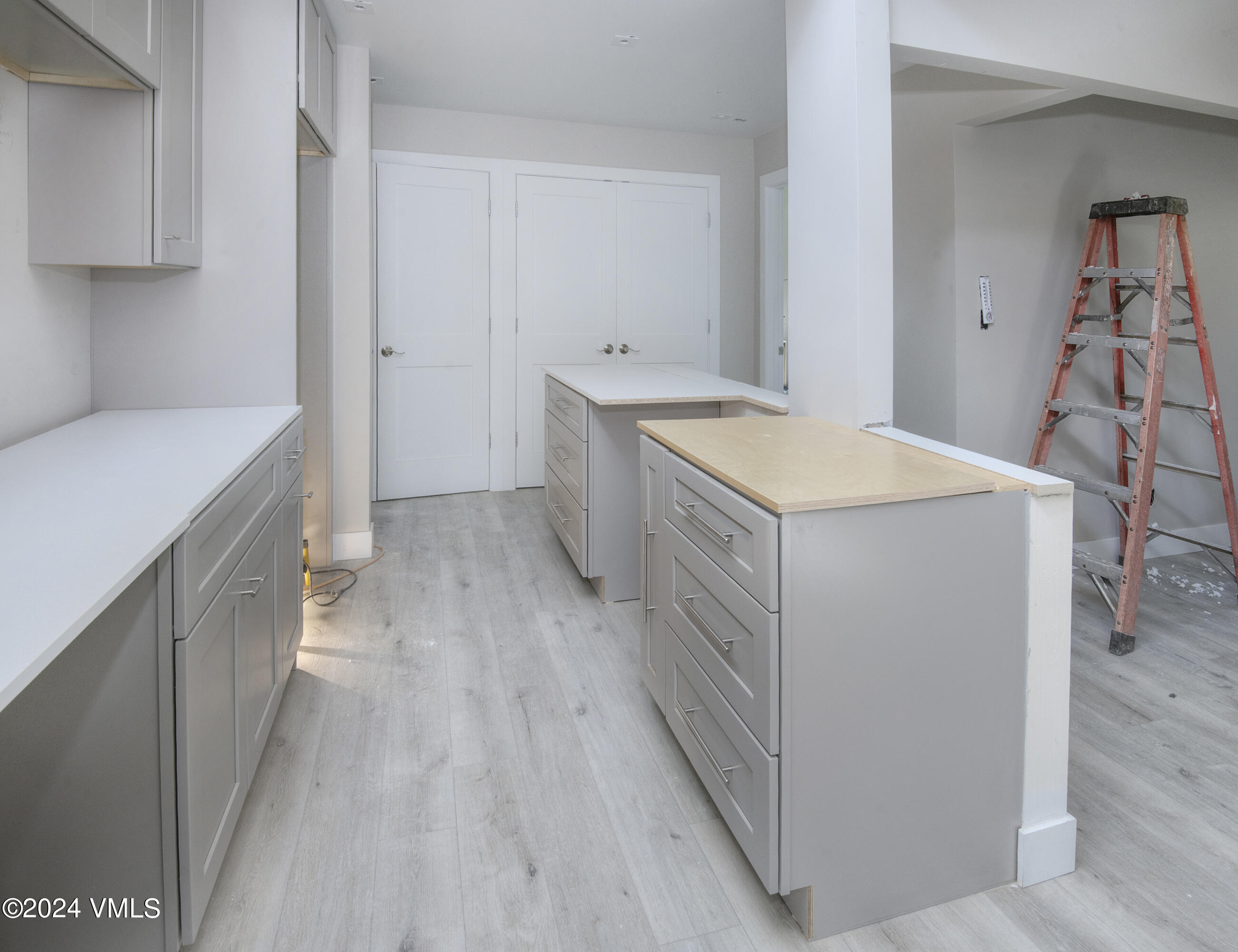 1061 W Beaver Creek Boulevard, G302
