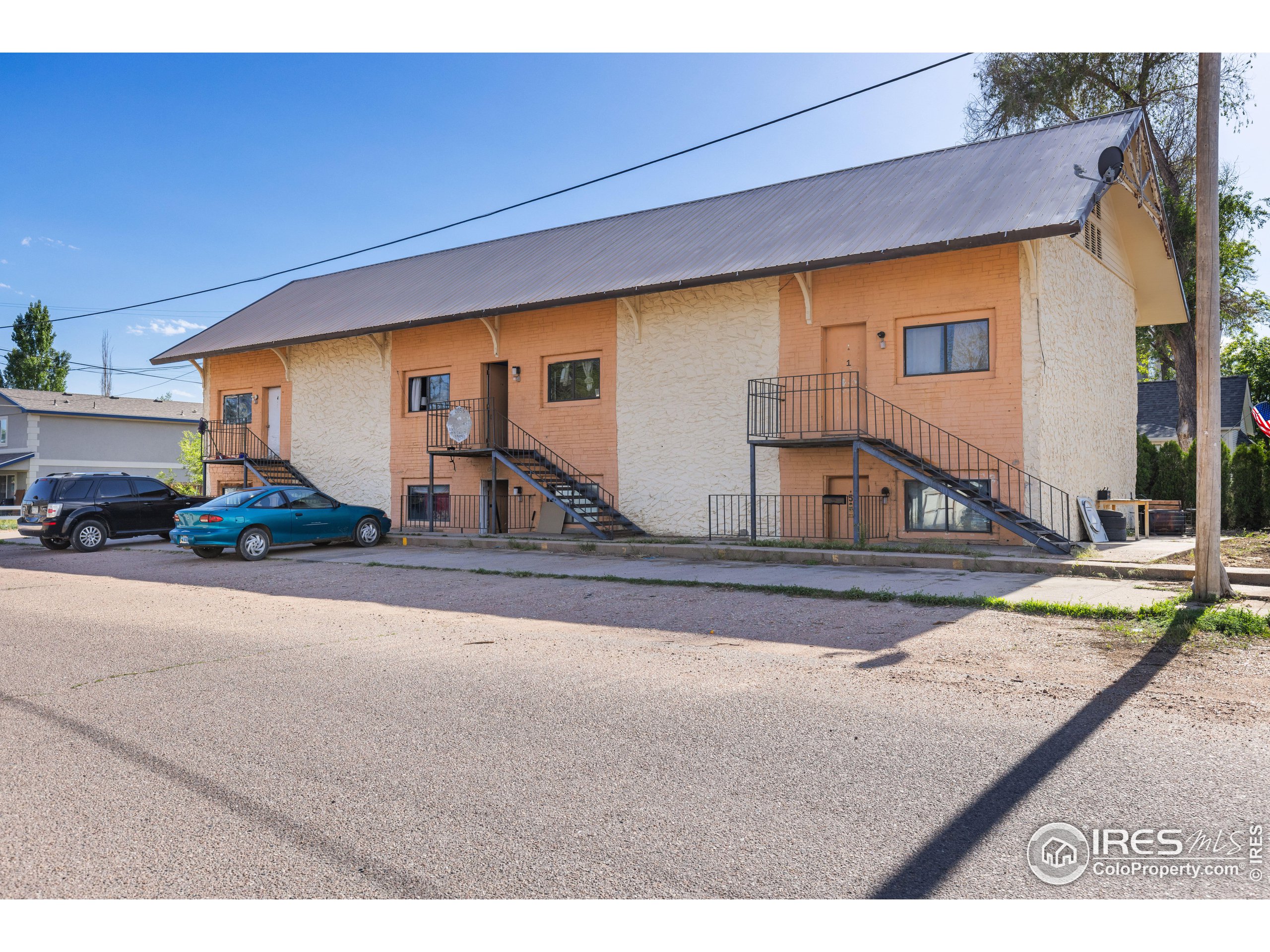 205 S 3rd Ave