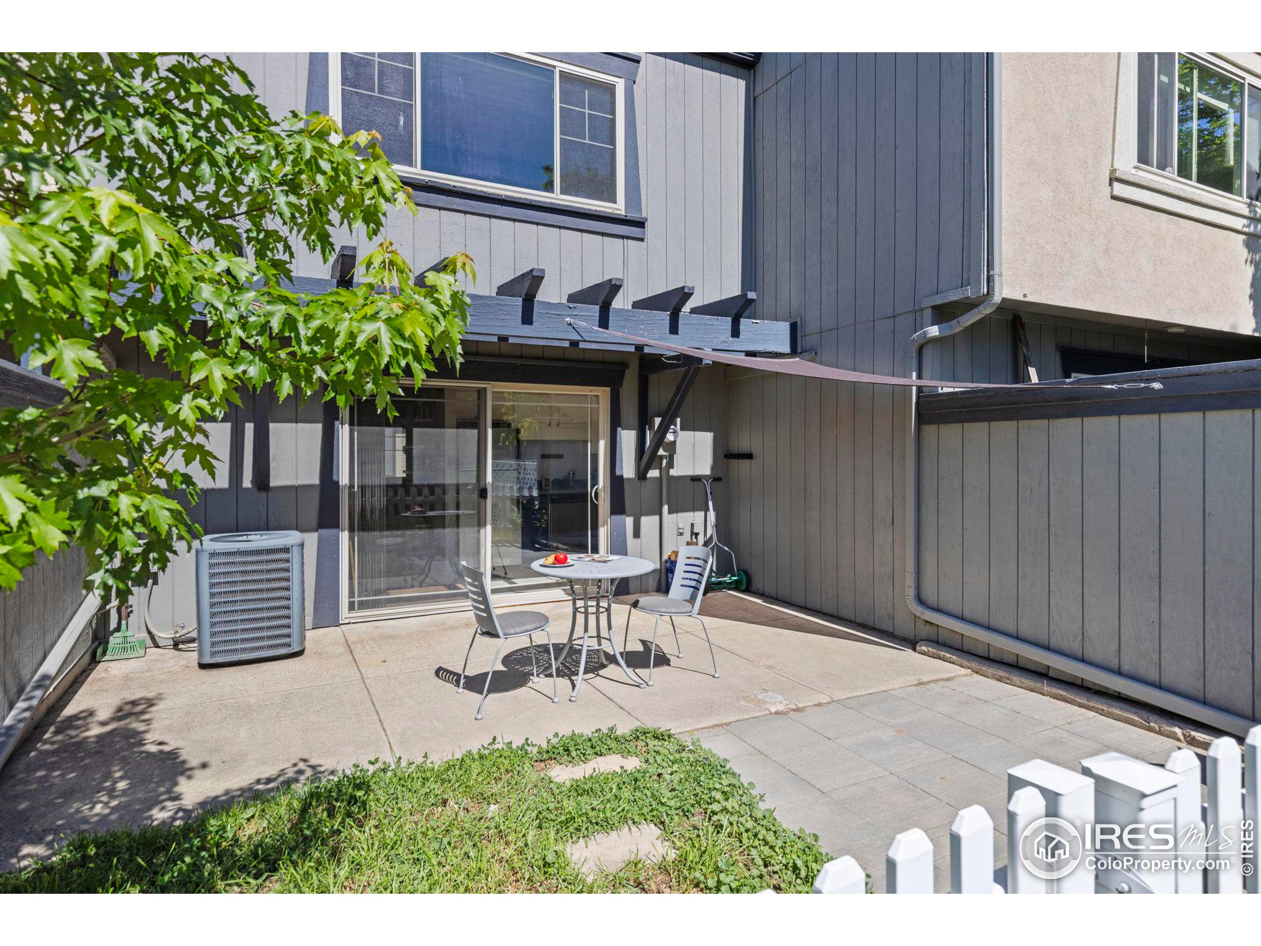 770 W Moorhead Cir D