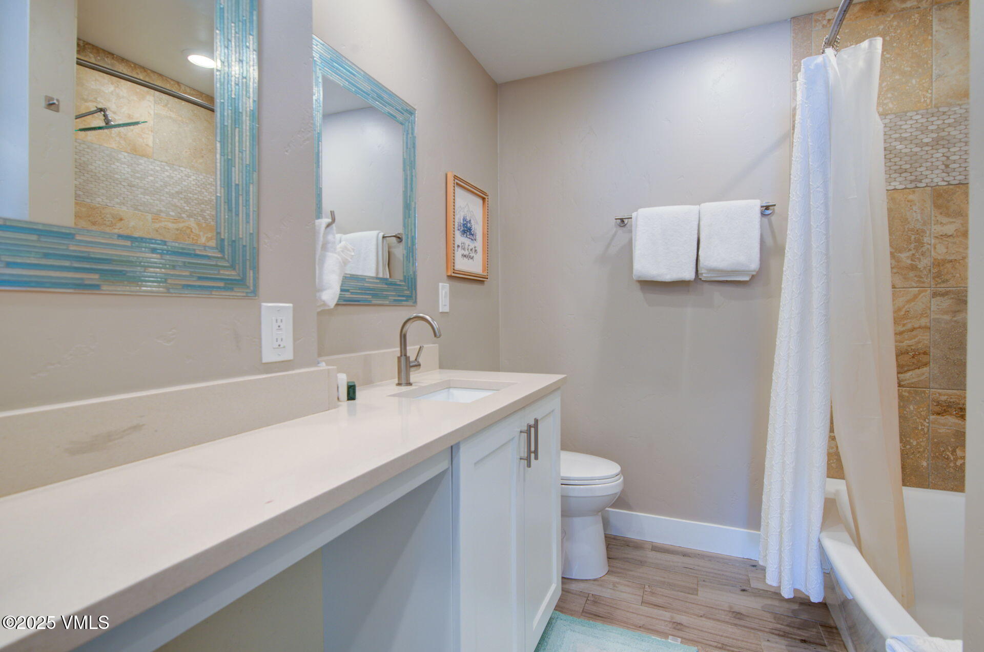 1061 W Beaver Creek Boulevard, N302