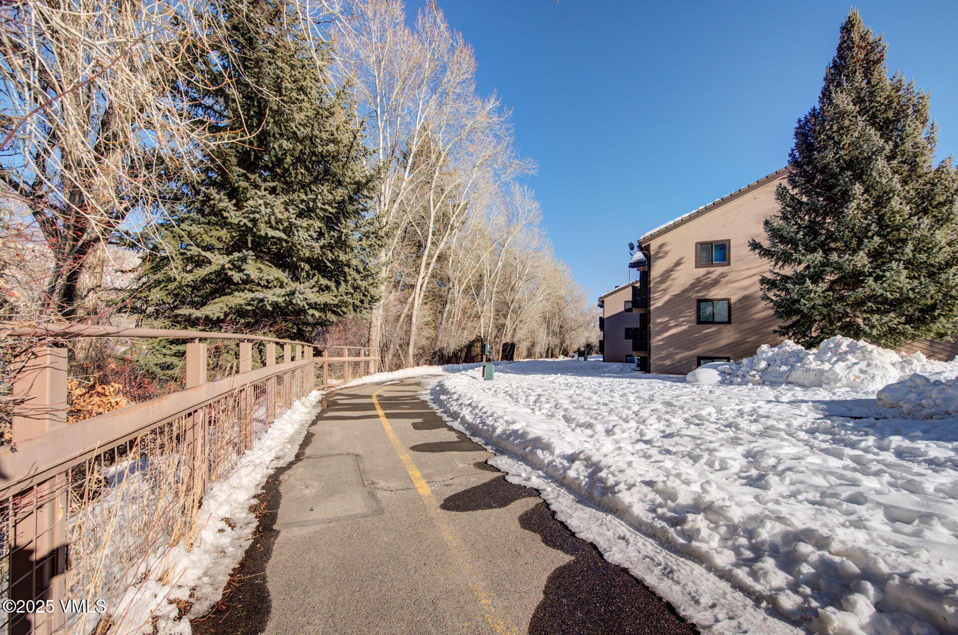 1061 W Beaver Creek Boulevard, N302