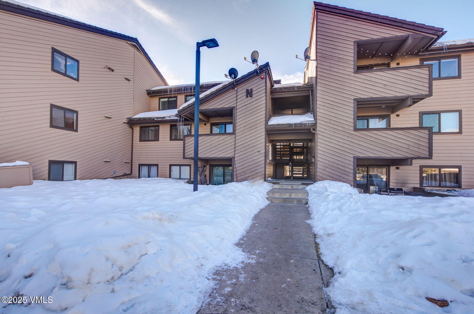 1061 W Beaver Creek Boulevard, N302