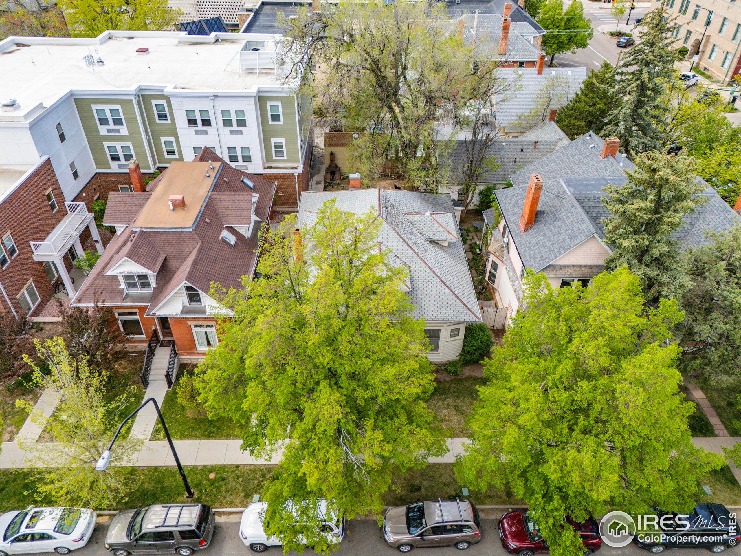 1414 Pine St