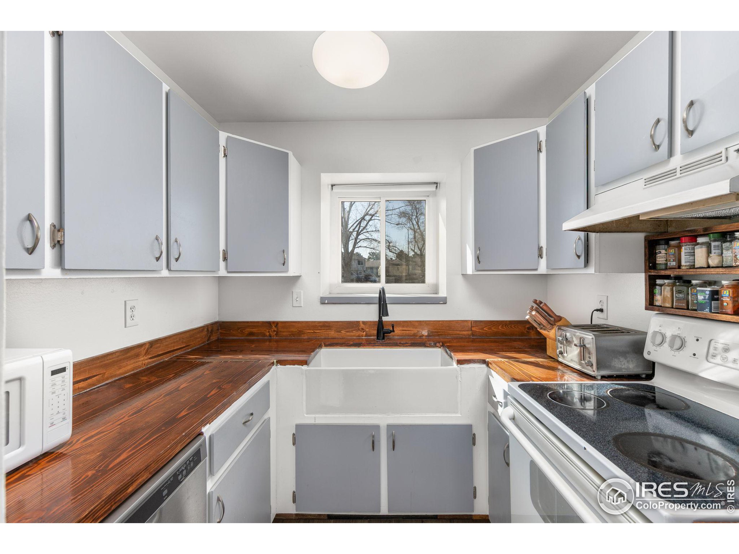 1919 Ross Ct C6