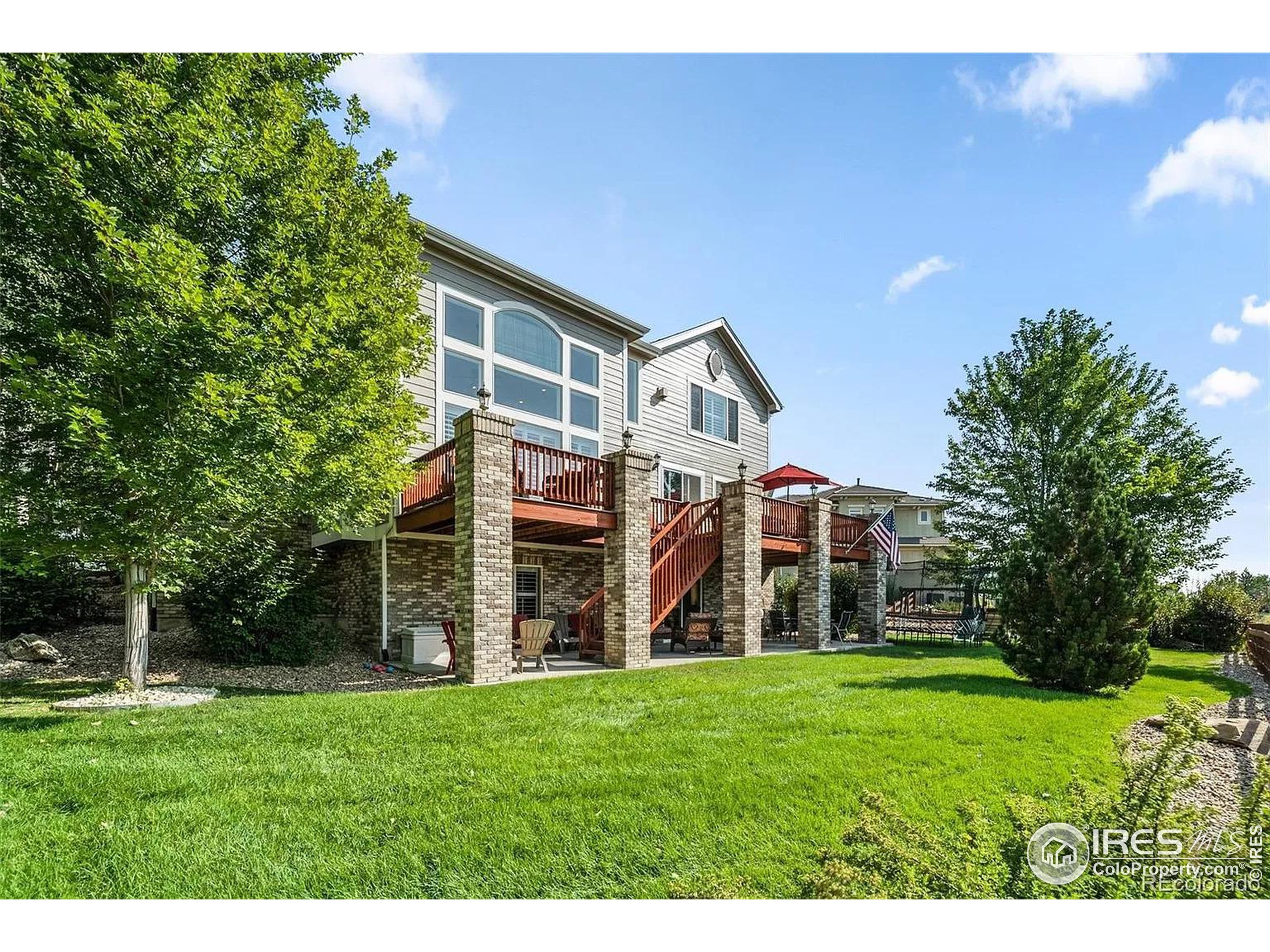 5324 Stoneybrook Dr